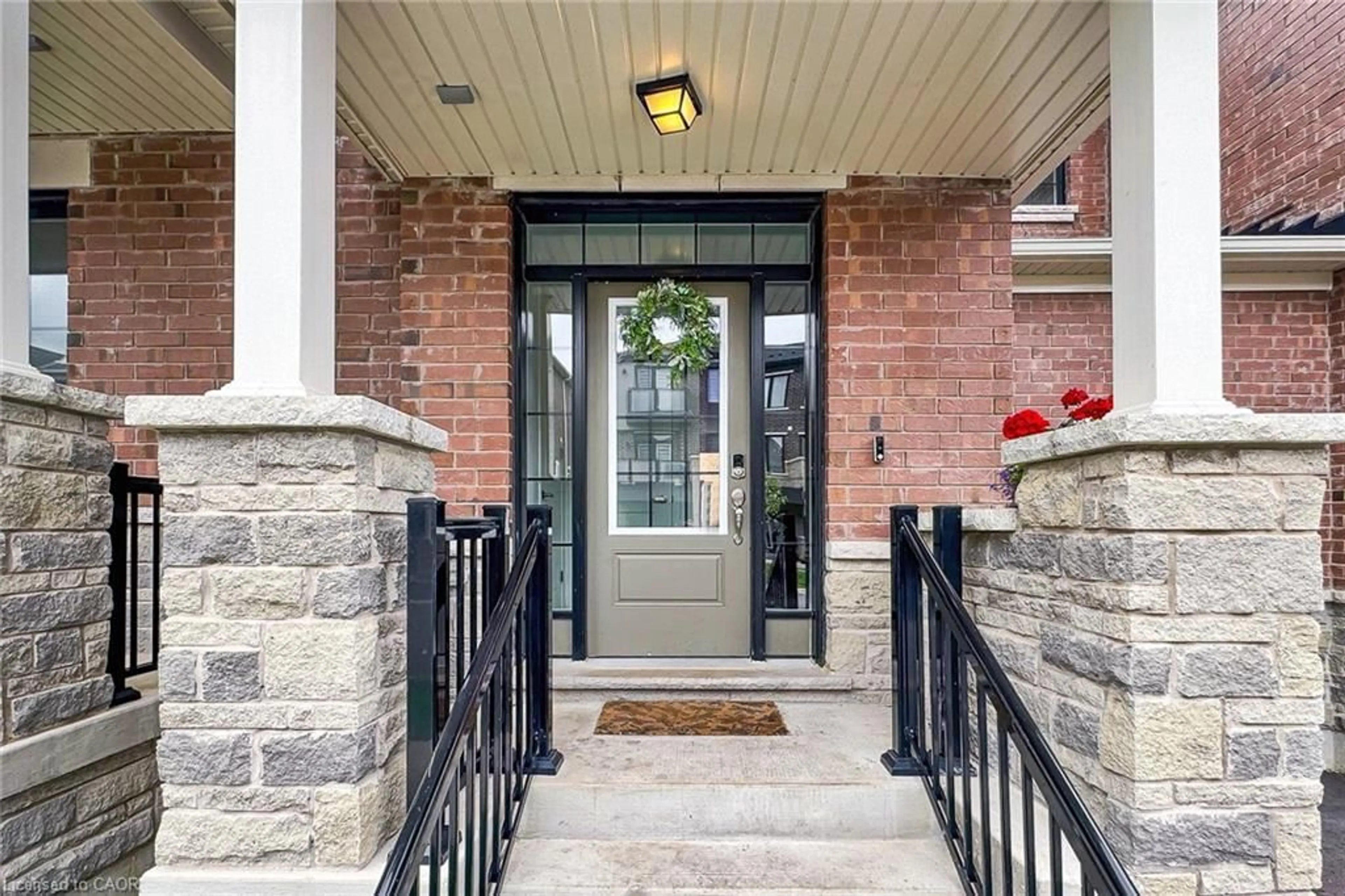 Indoor entryway for 42 Keppel Cir, Brampton Ontario L7A 5L1