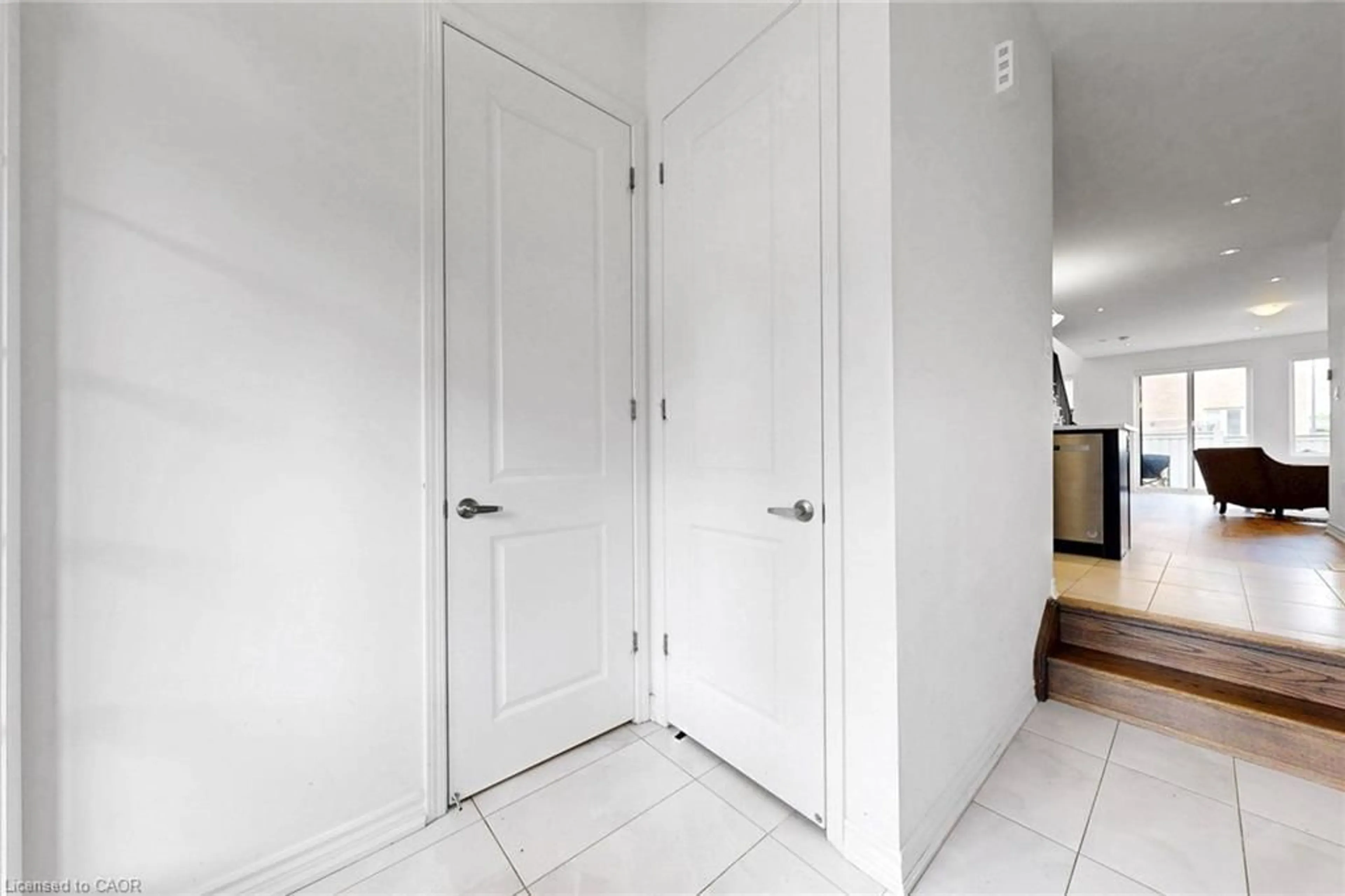 Unknown for 42 Keppel Cir, Brampton Ontario L7A 5L1
