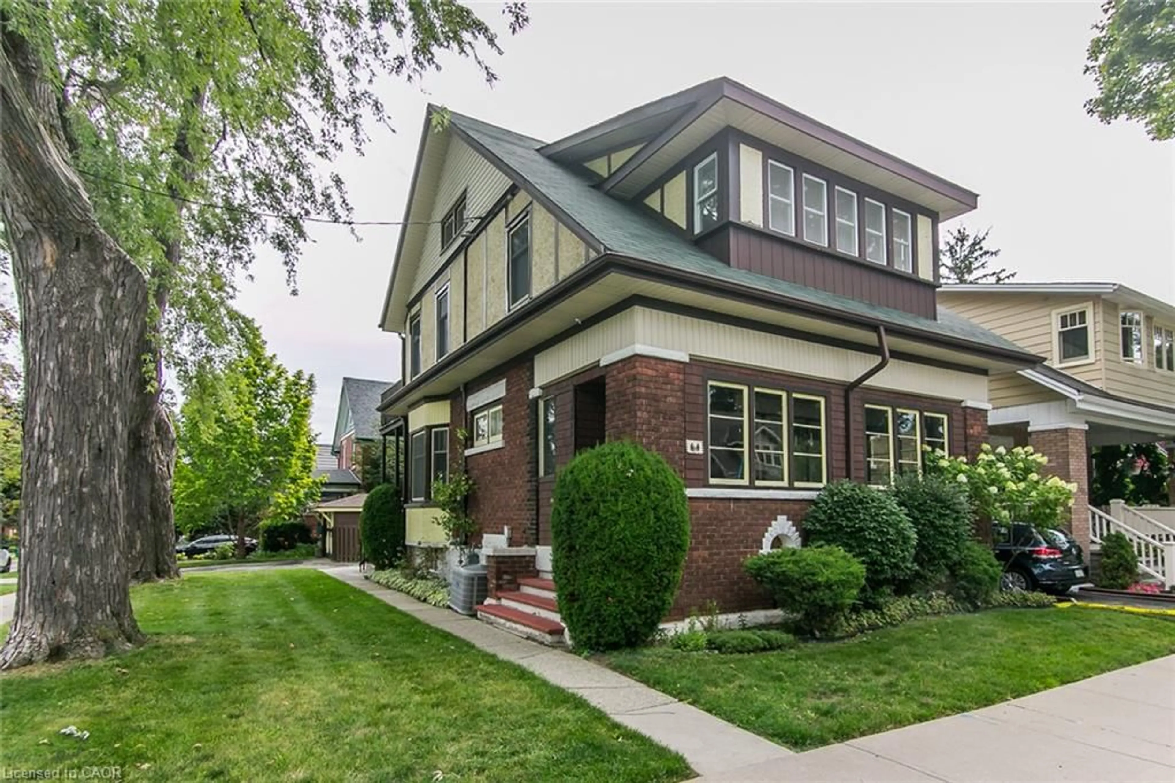 Home with brick exterior material, street for 64 Simeon St, Kitchener Ontario N2H 1S5