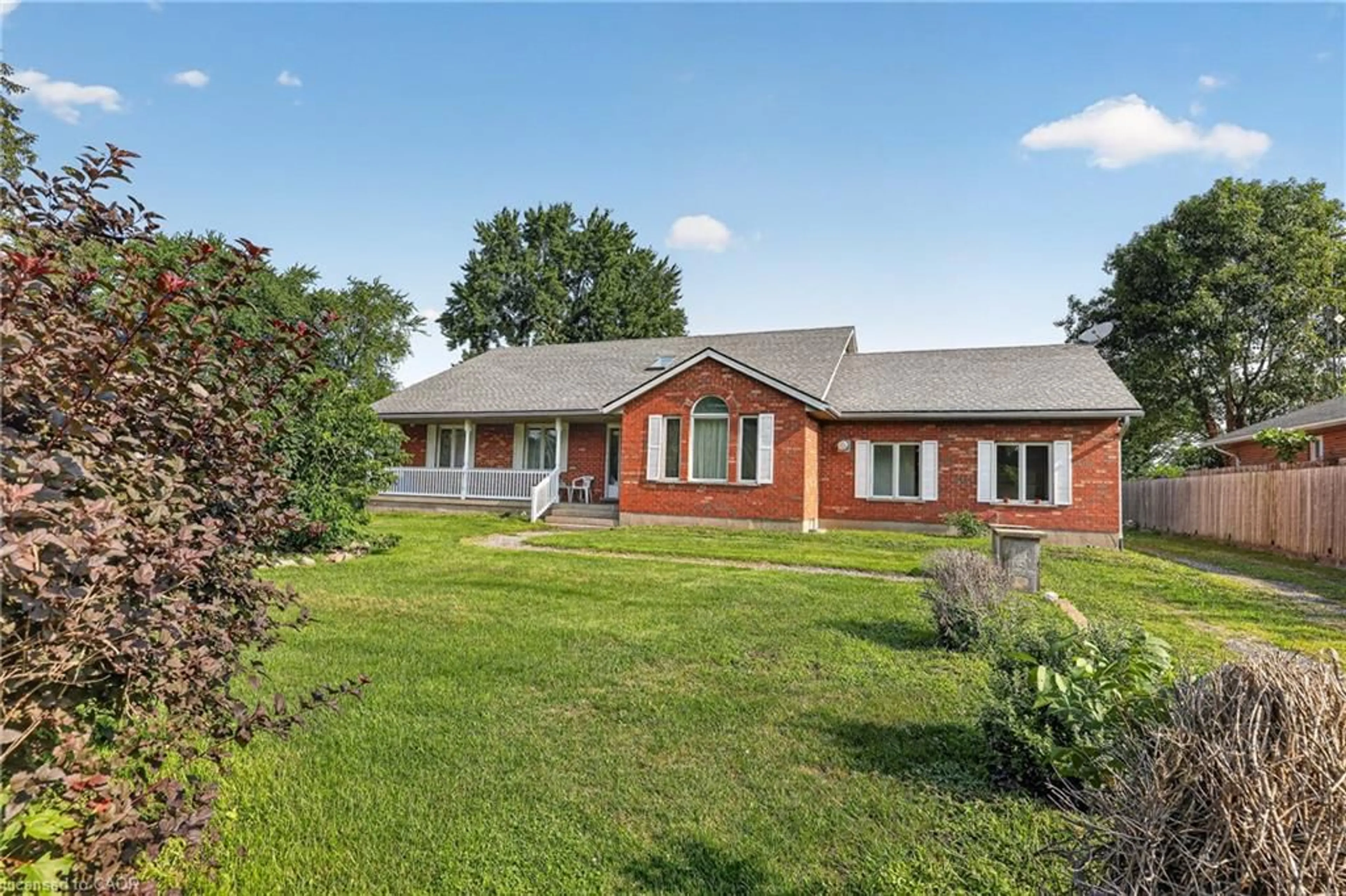 Home with brick exterior material, unknown for 54132 Best Line, Aylmer Ontario N5H 2R3