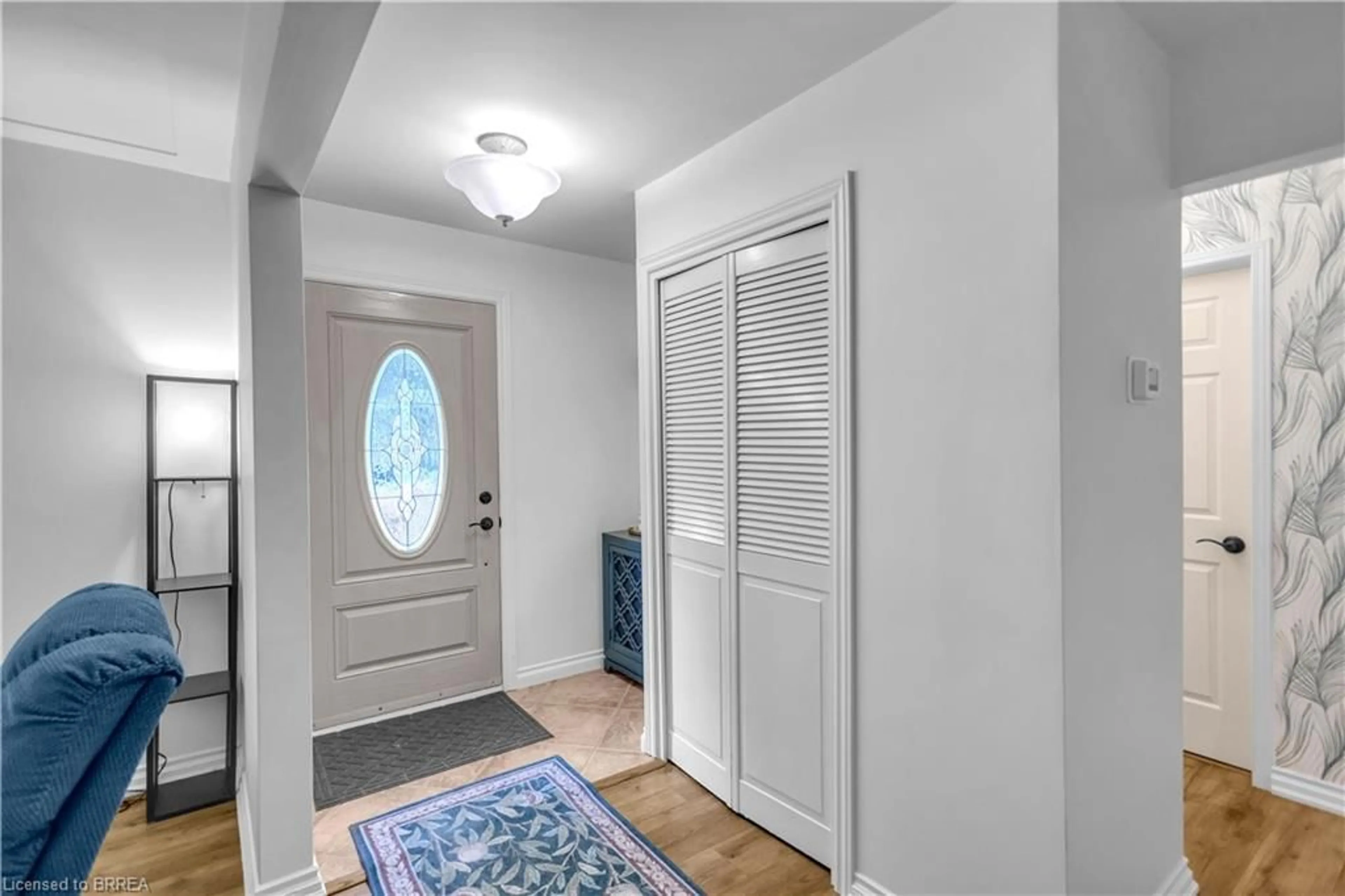 Indoor entryway for 26 Penny Lane, Brantford Ontario N3R 5Y4