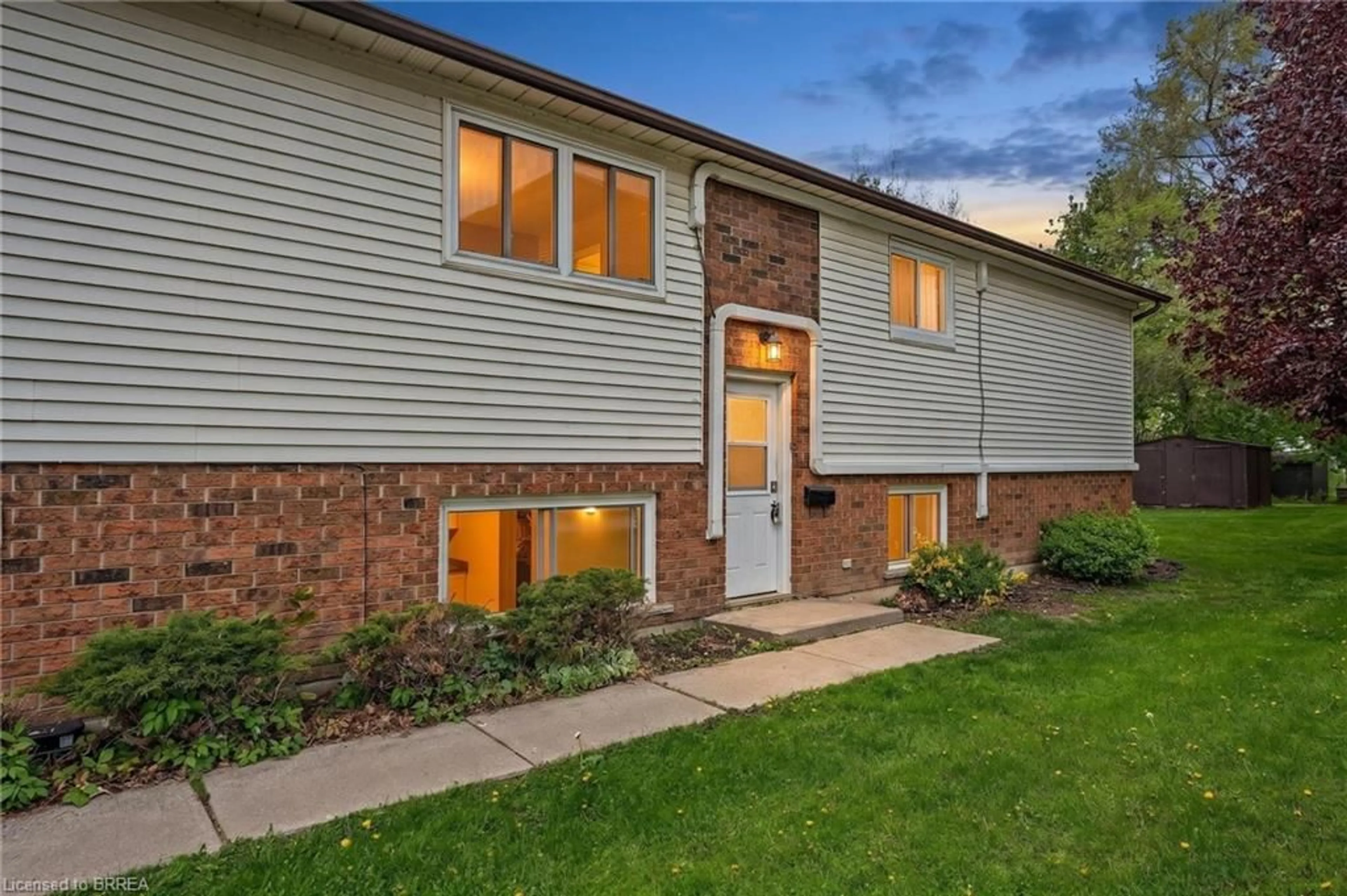 Home with brick exterior material, street for 9 Cherry St, Simcoe Ontario N3Y 1B3