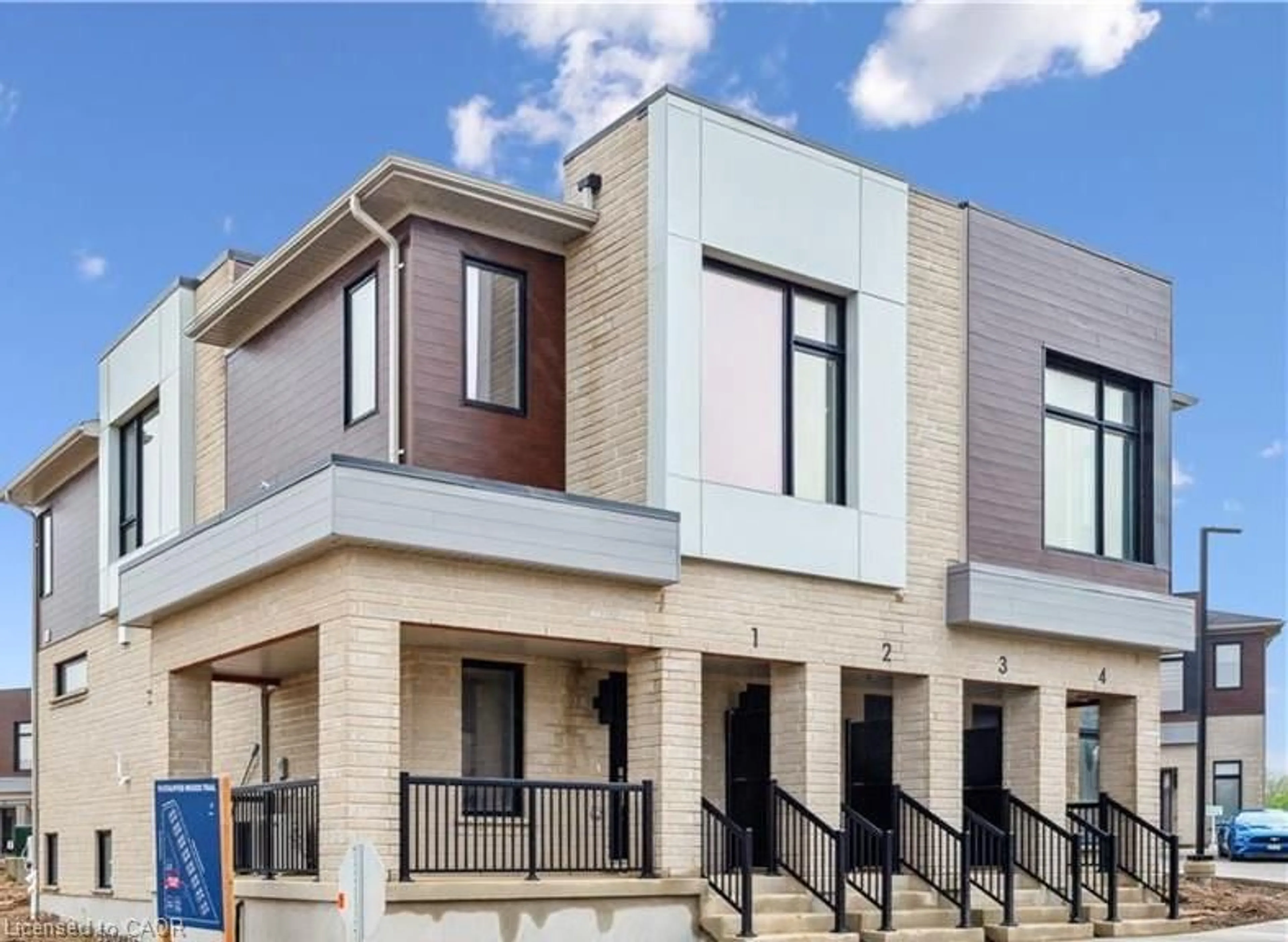 Home with brick exterior material, building for 15 Stauffer Woods Trail #1, Kitchener Ontario N2P 0L1