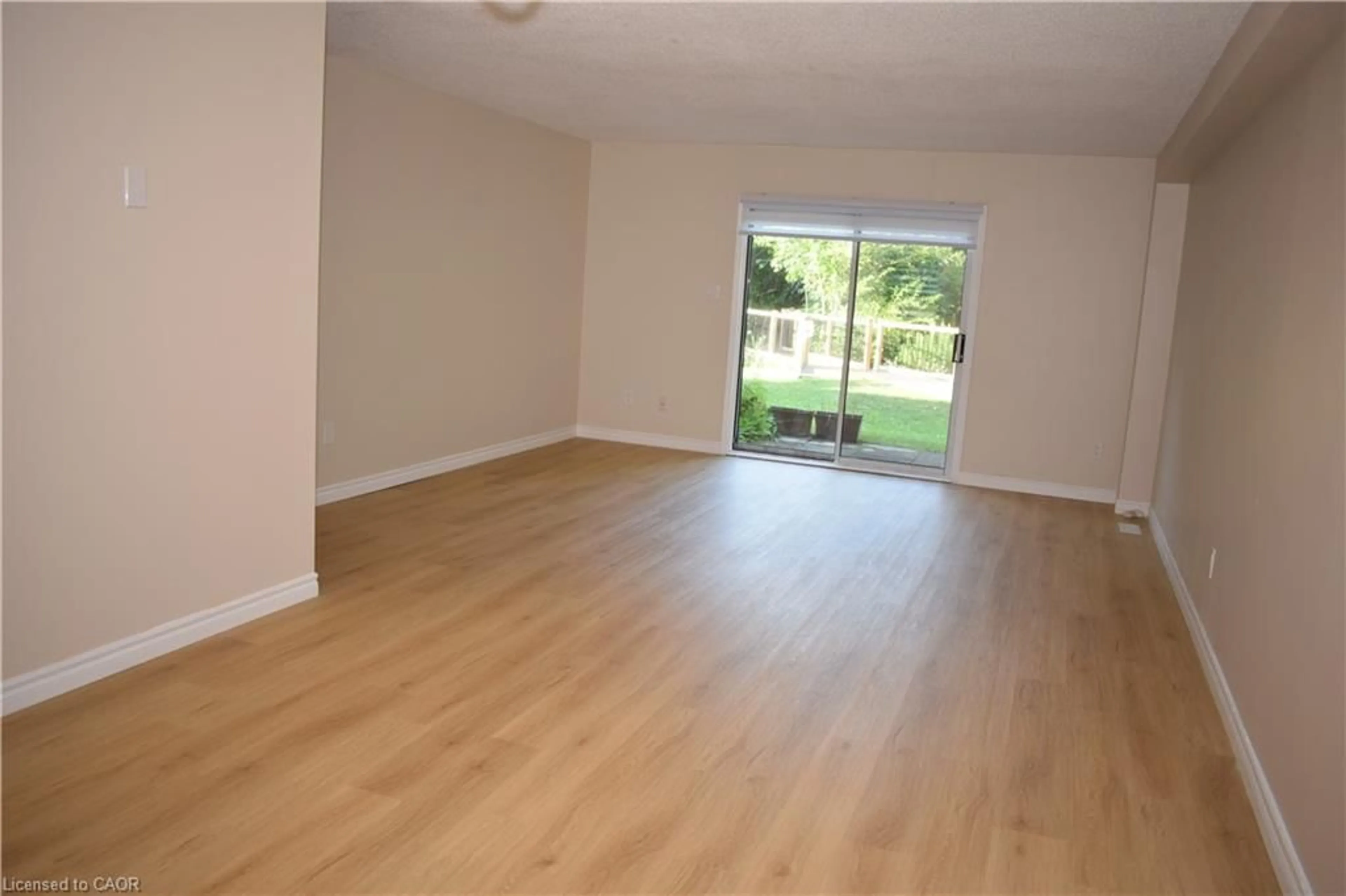 A pic of a room for 655 Albert St #A, Waterloo Ontario N2L 3V5
