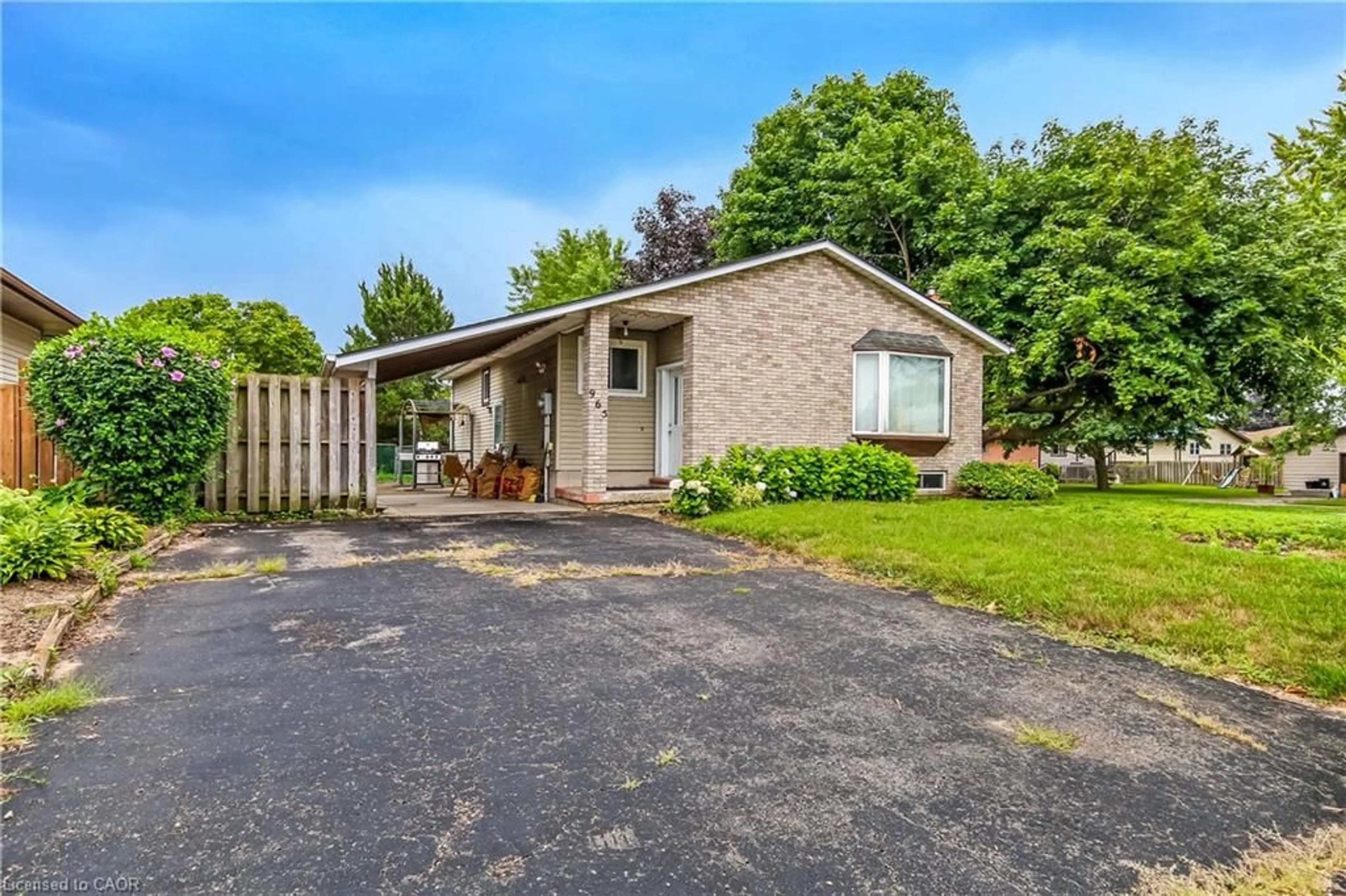 Unknown for 965 St George St, Port Dover Ontario N0A 1N4