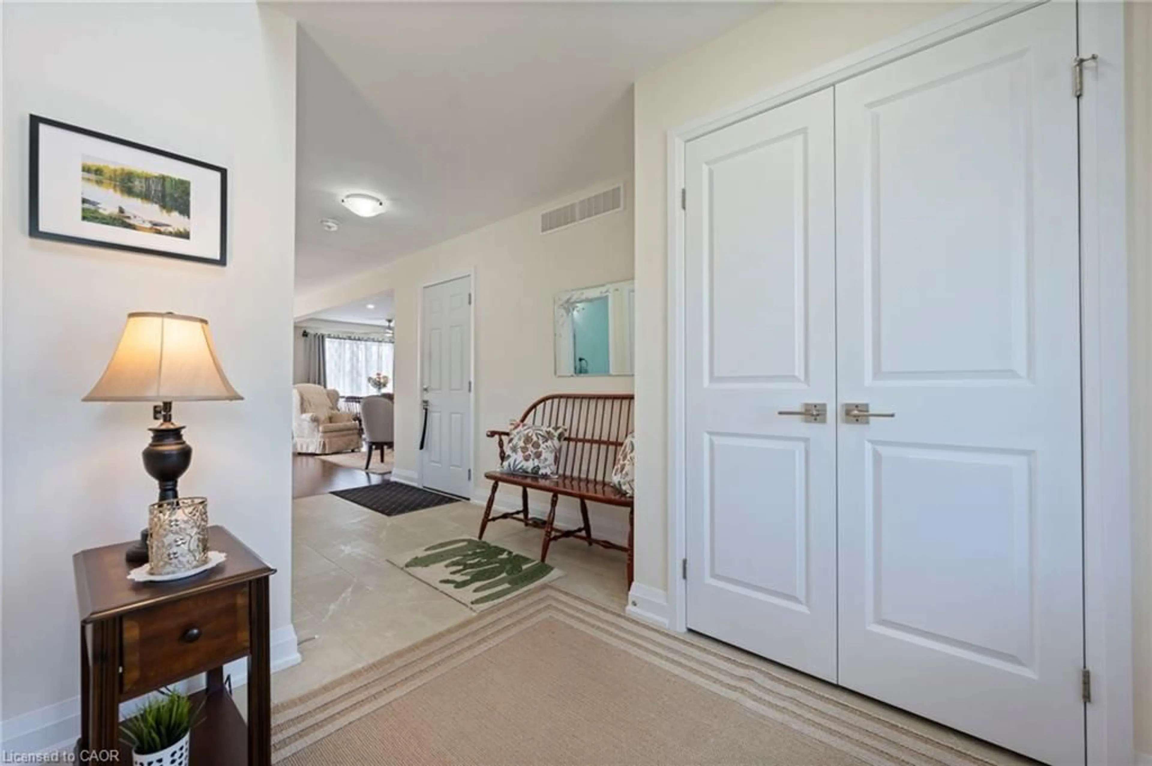 Indoor entryway for 26 Amber St, Waterford Ontario N0E 1Y0