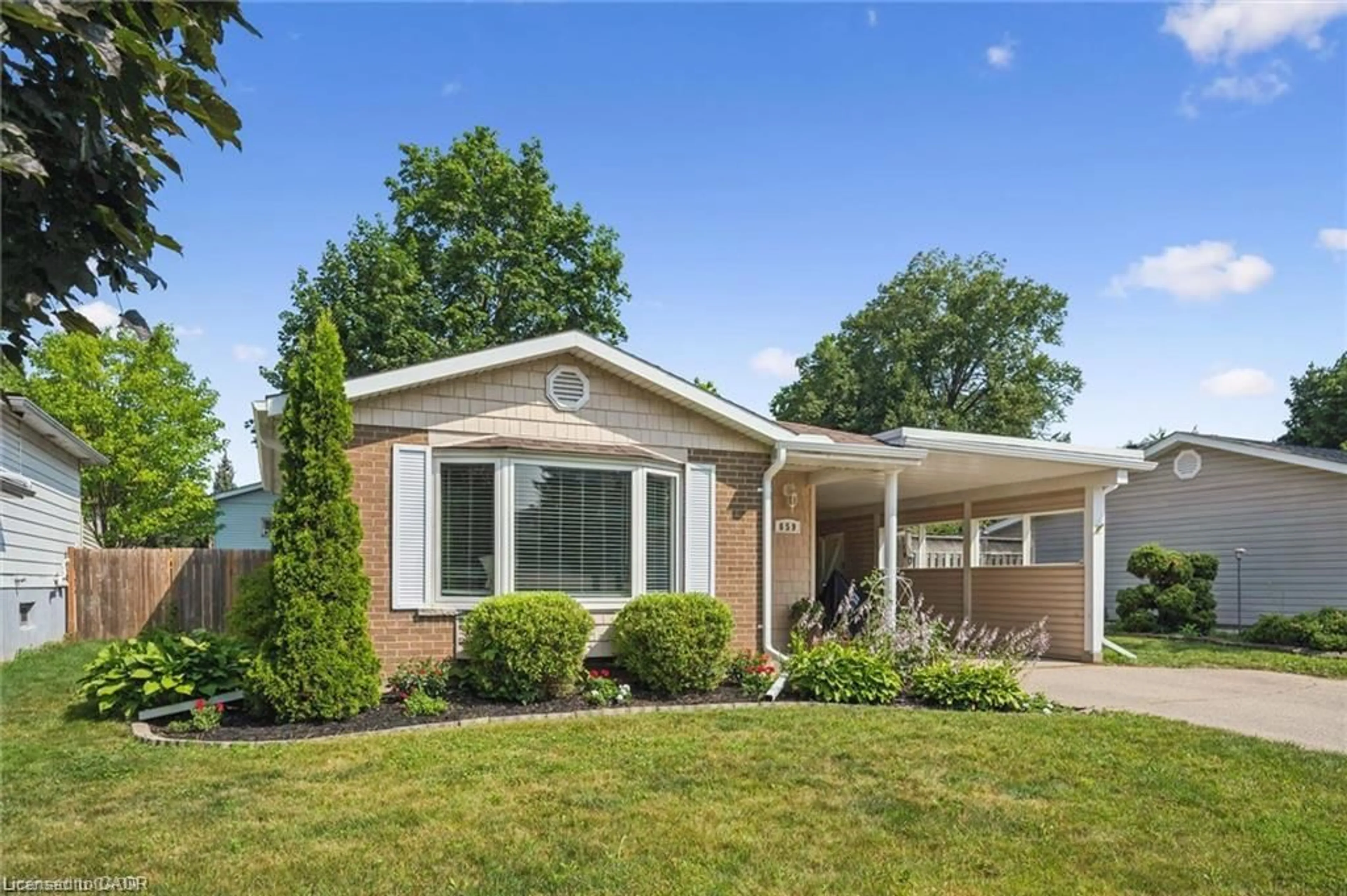 Home with vinyl exterior material, street for 659 Glen Forrest Blvd, Waterloo Ontario N2L 4K4