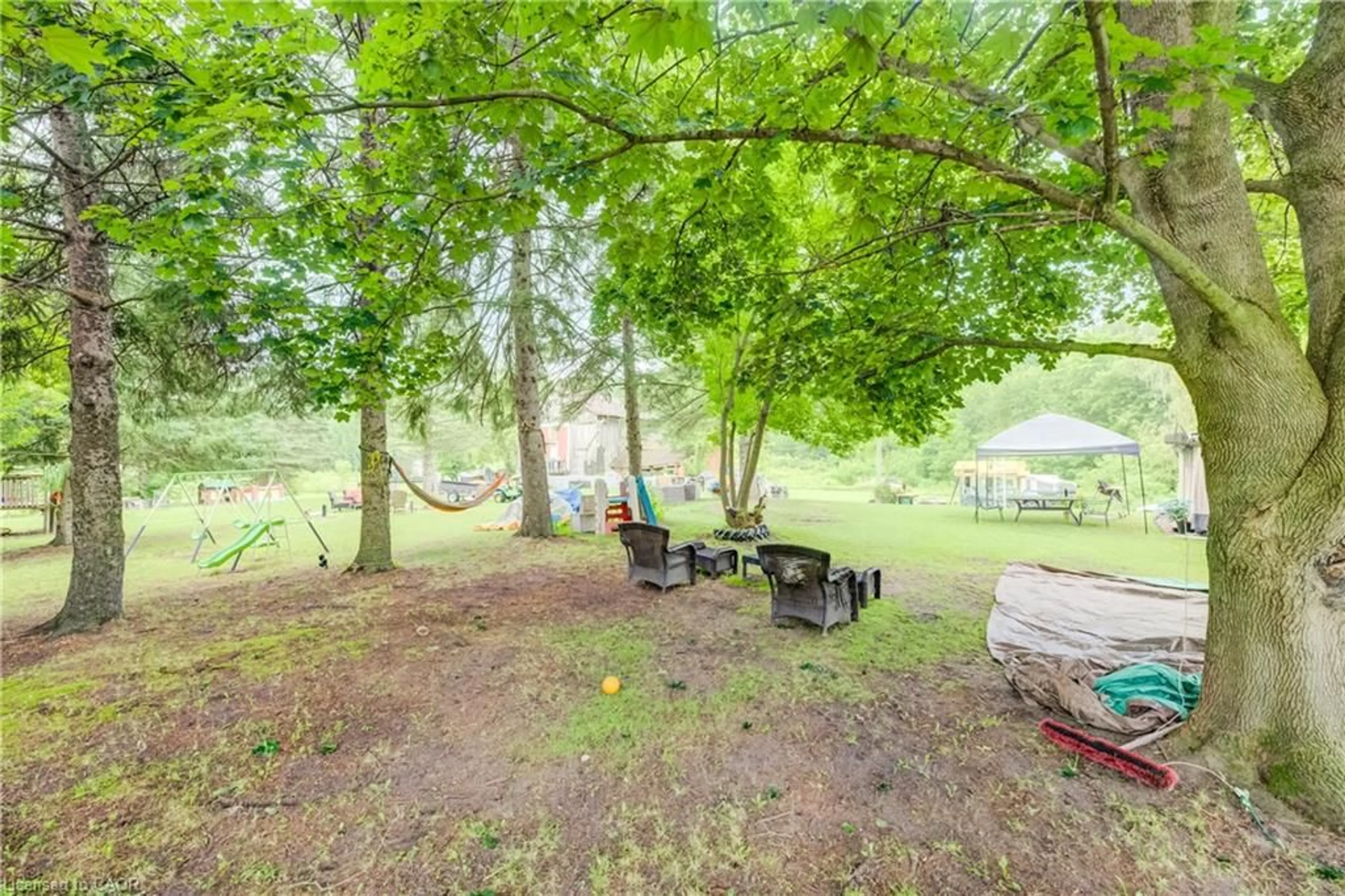 Patio, forest/trees view for 93 St Andrew St, Ayr Ontario N0B 1E0