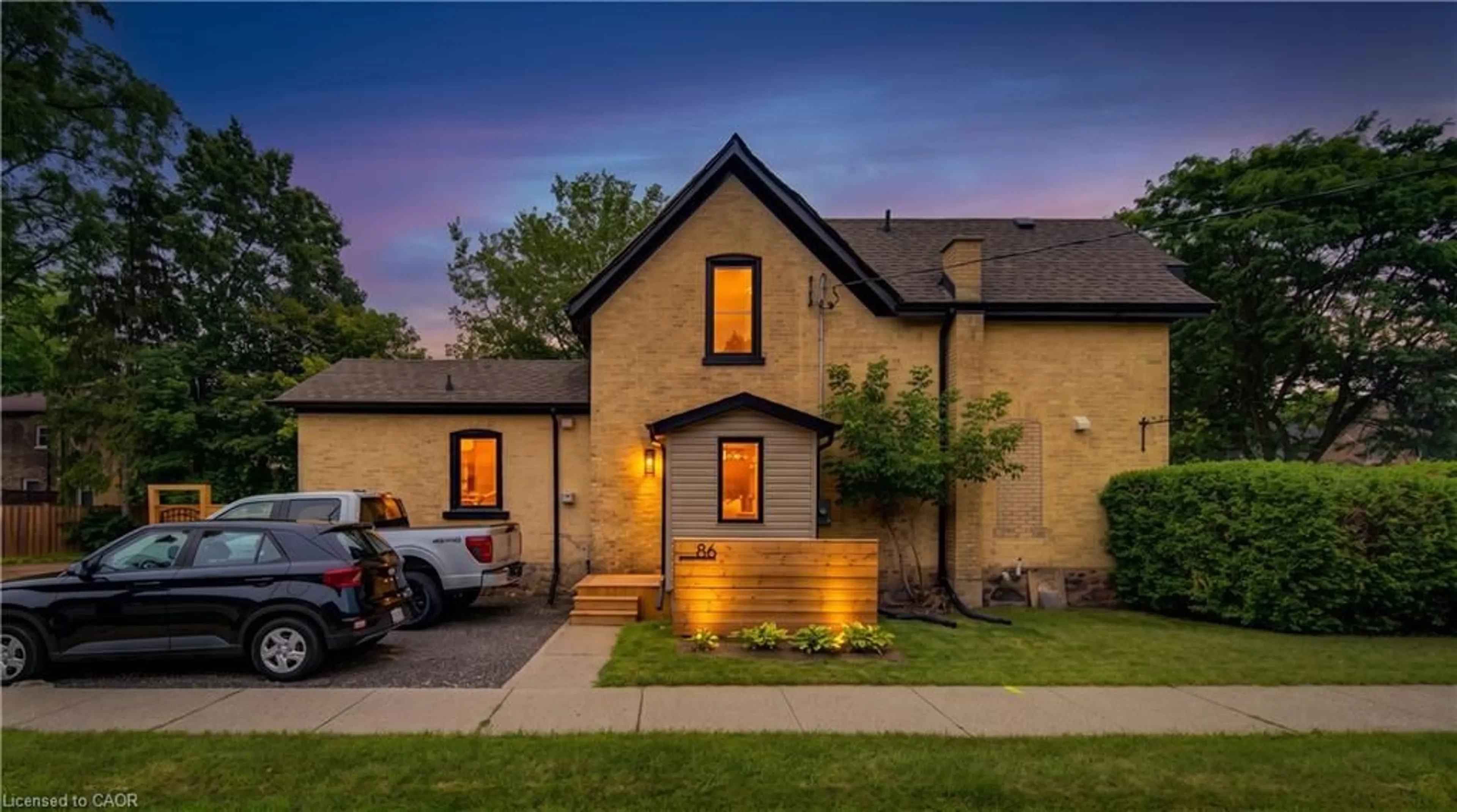 Home with brick exterior material, street for 86 St Andrews St, Cambridge Ontario N1S 1M4