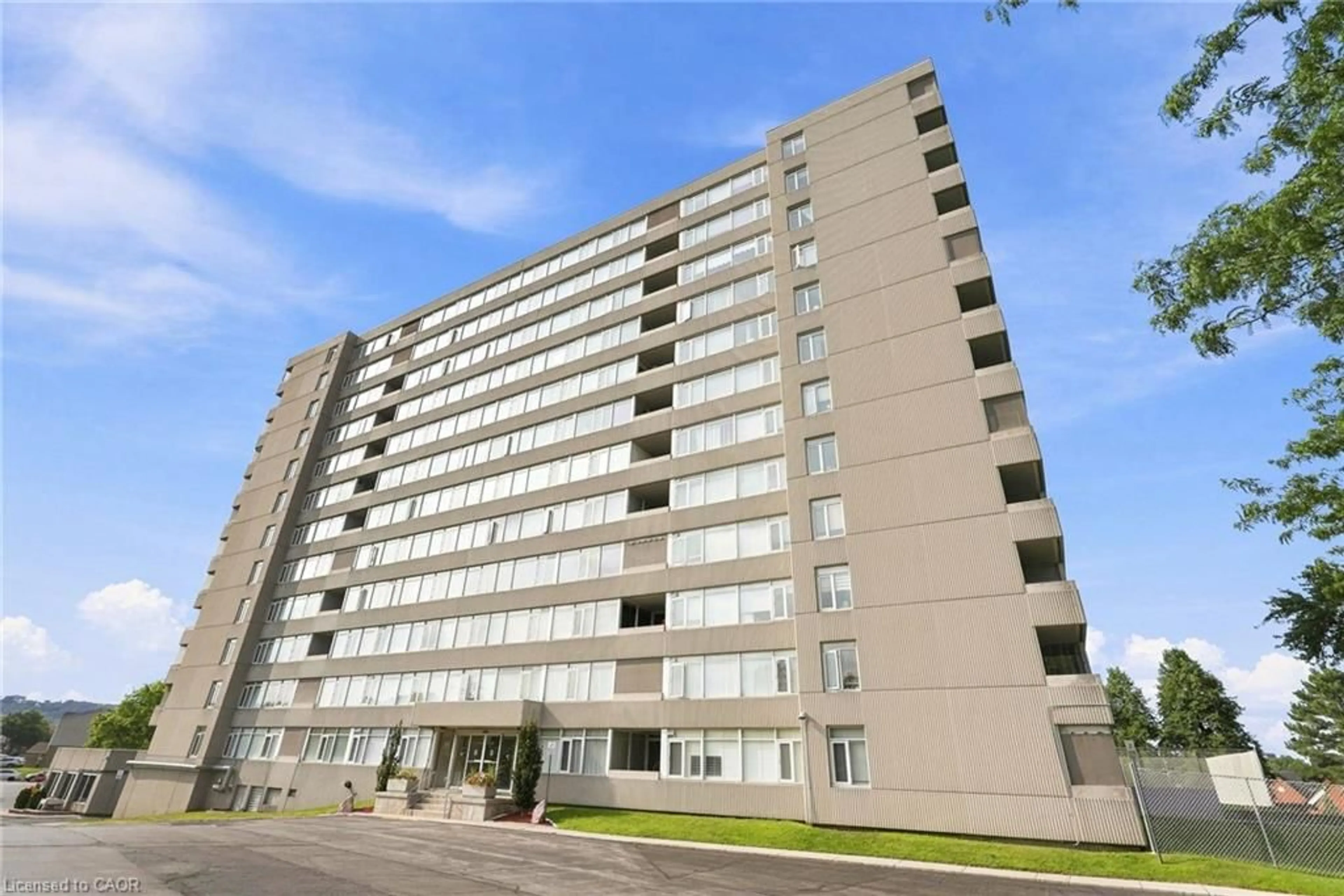 Unknown for 40 Harrisford St #904, Hamilton Ontario L8K 6N1
