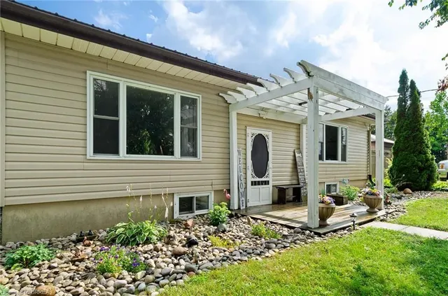 251 Highway 53, Cathcart 3