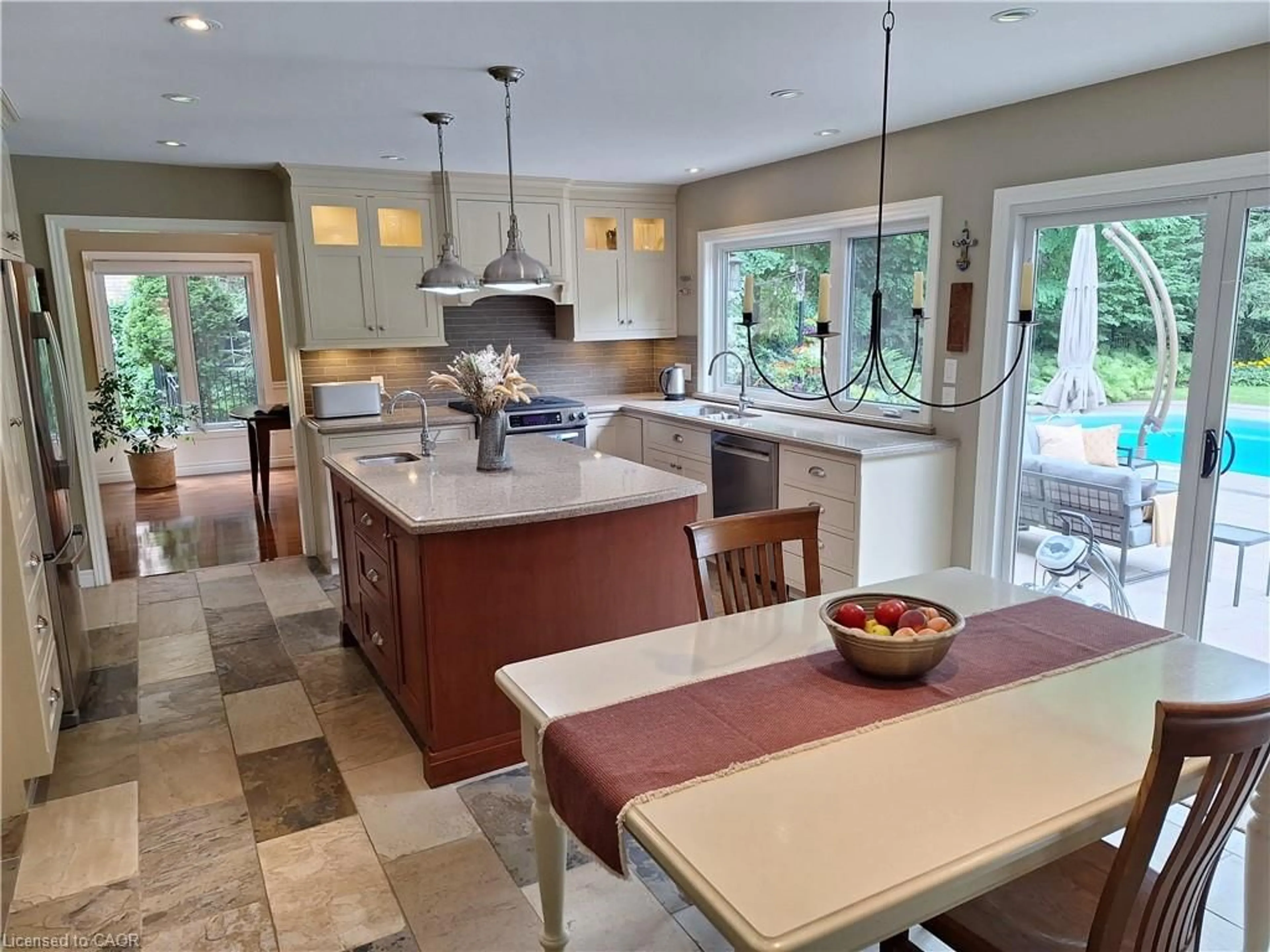 Open concept kitchen, ceramic/tile floor for 346 Brookview Crt, Ancaster Ontario L9G 4C2