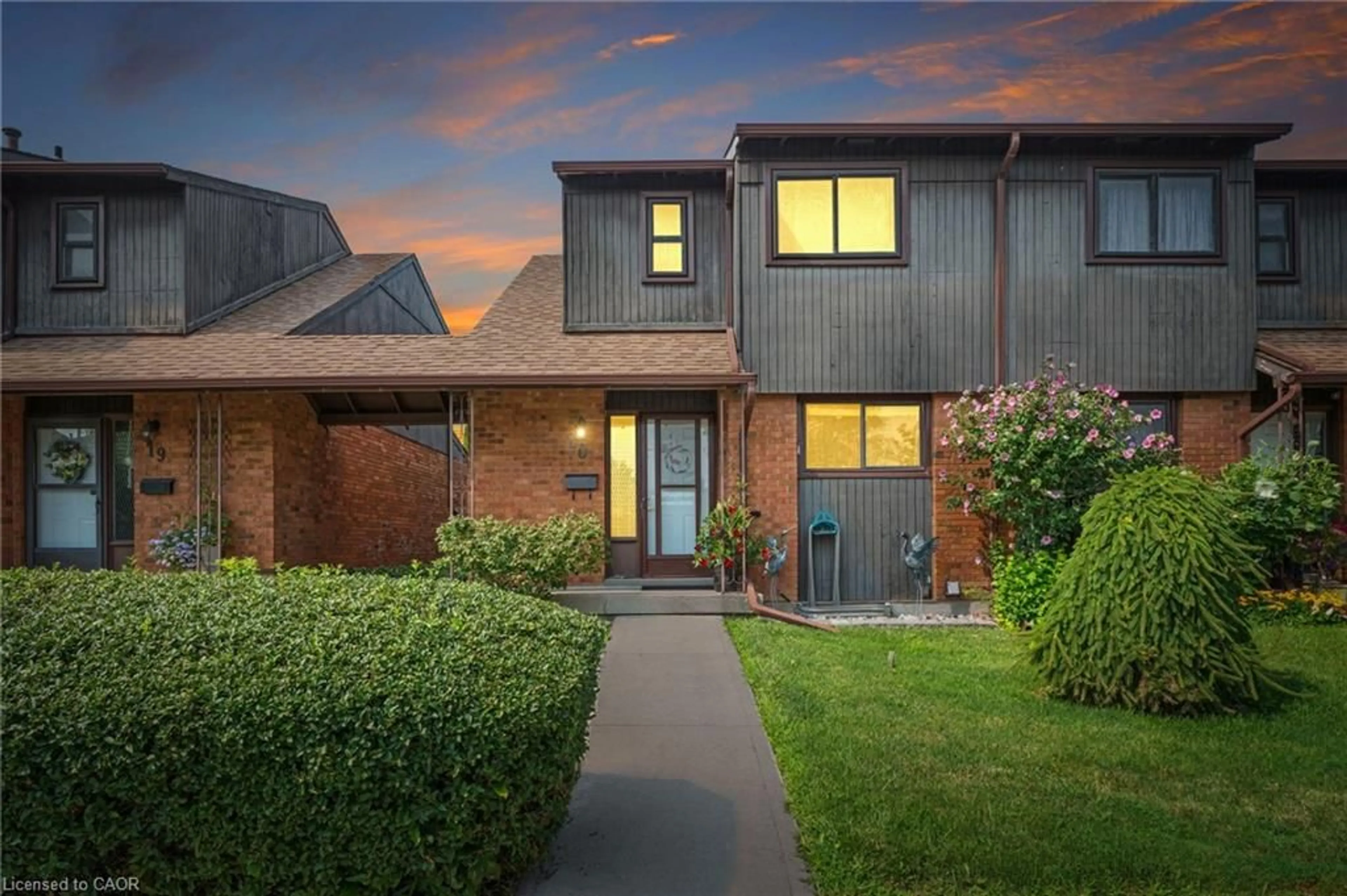 Home with brick exterior material, street for 49 Peel St #20, Jarvis Ontario N0A 1J0