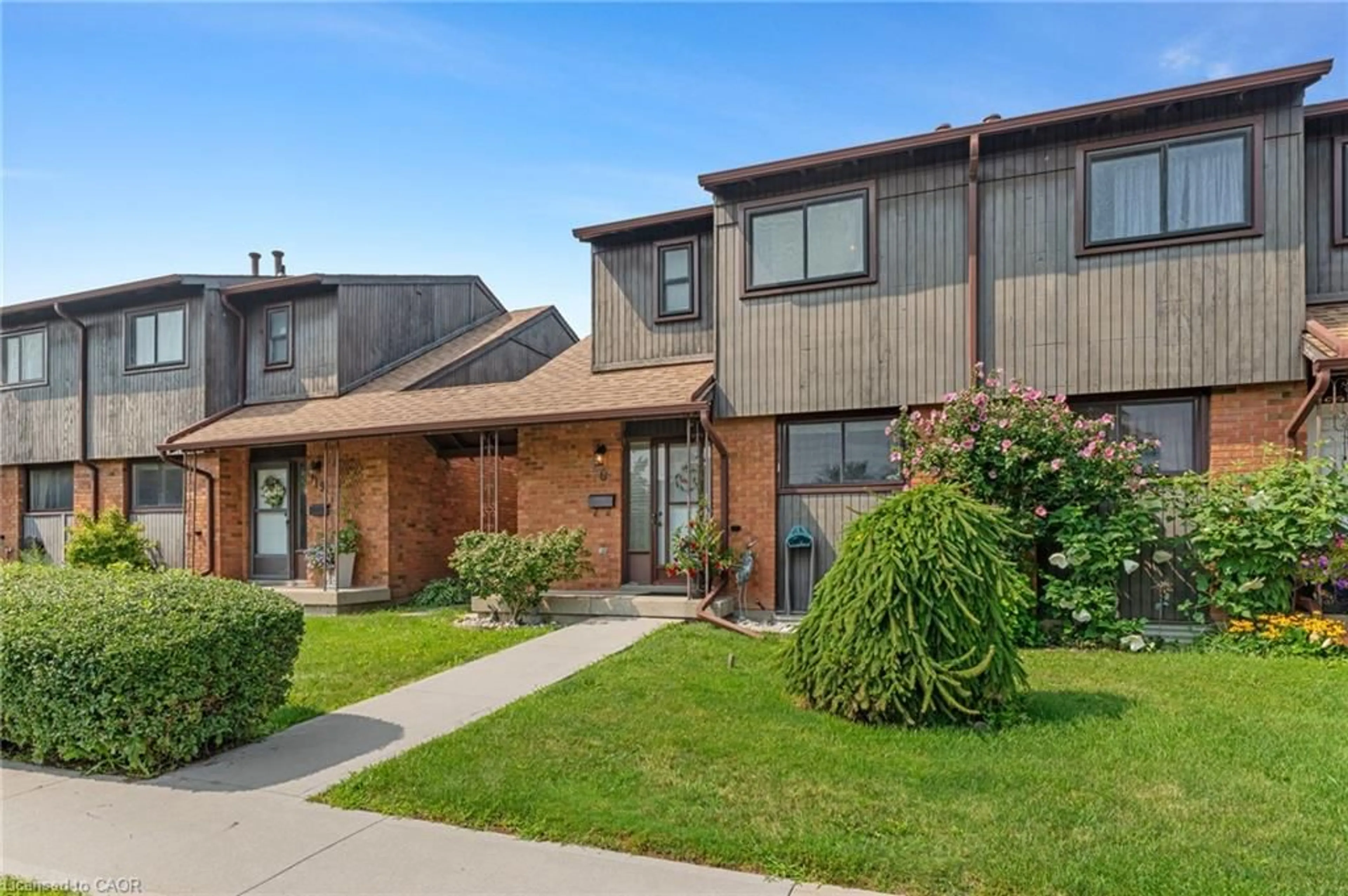 Home with brick exterior material, street for 49 Peel St #20, Jarvis Ontario N0A 1J0