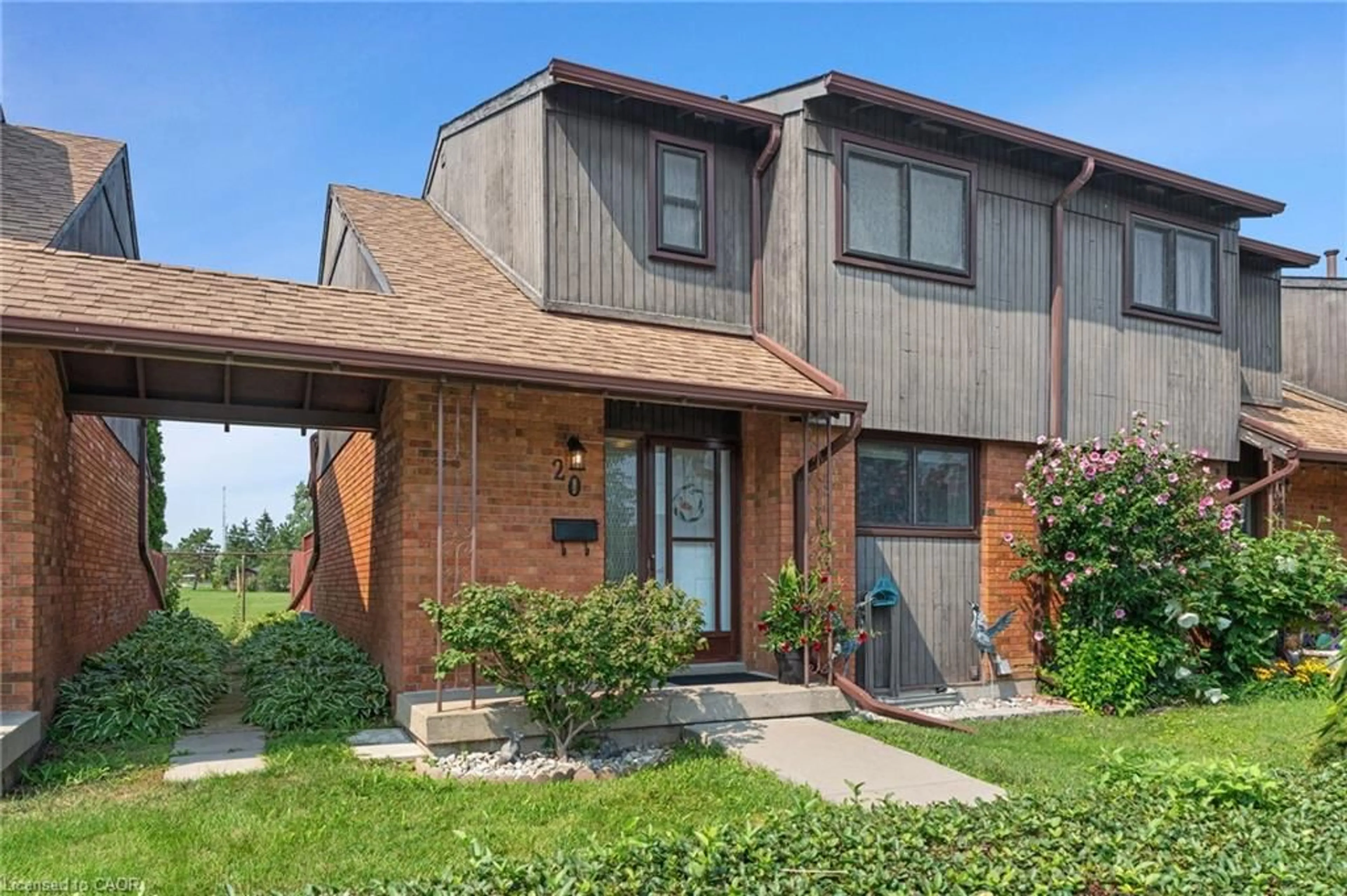 Home with brick exterior material, street for 49 Peel St #20, Jarvis Ontario N0A 1J0