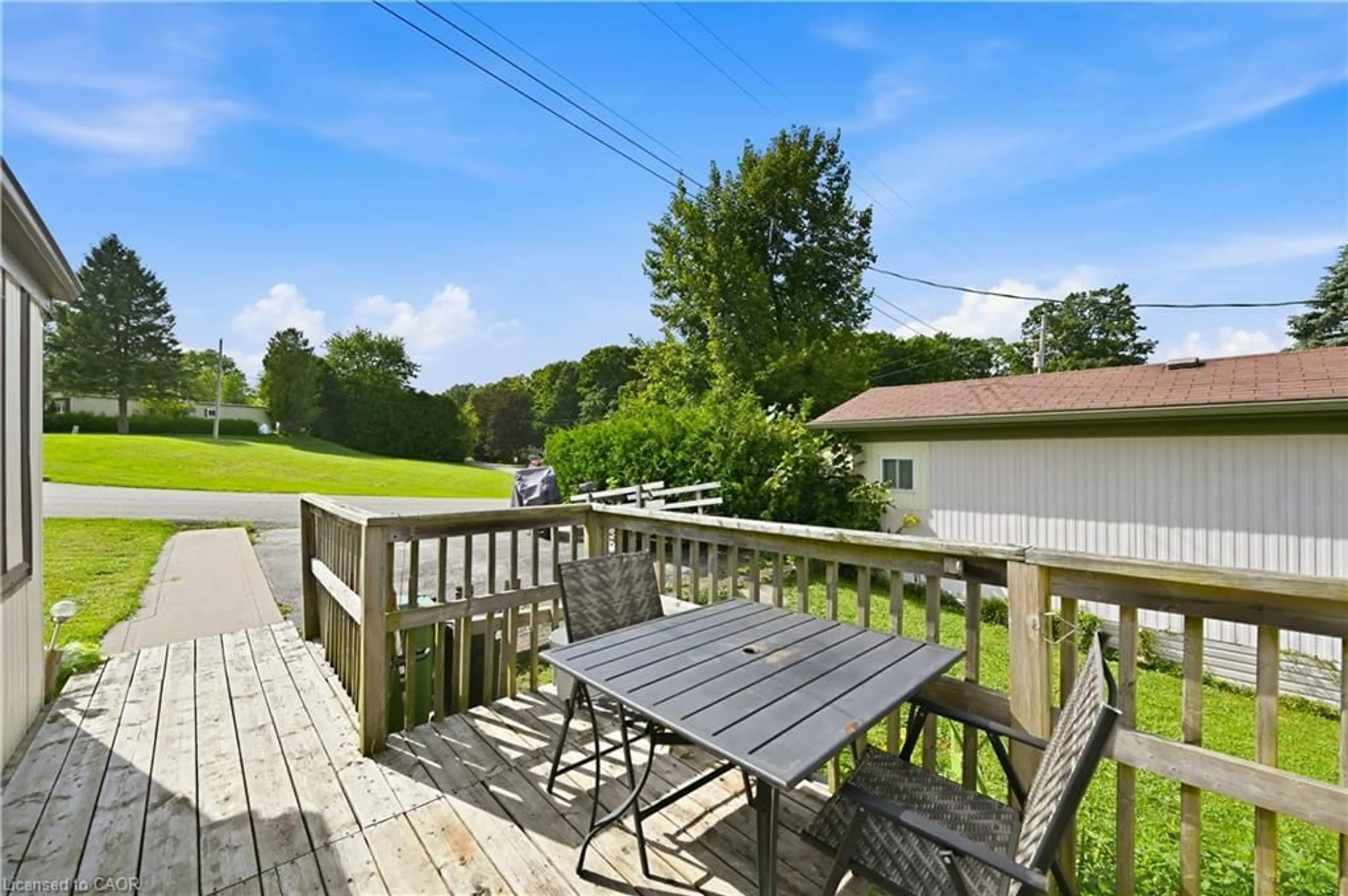 Patio, water/lake/river/ocean view for 73 Park Lane, Flamborough Ontario N0B 2J0