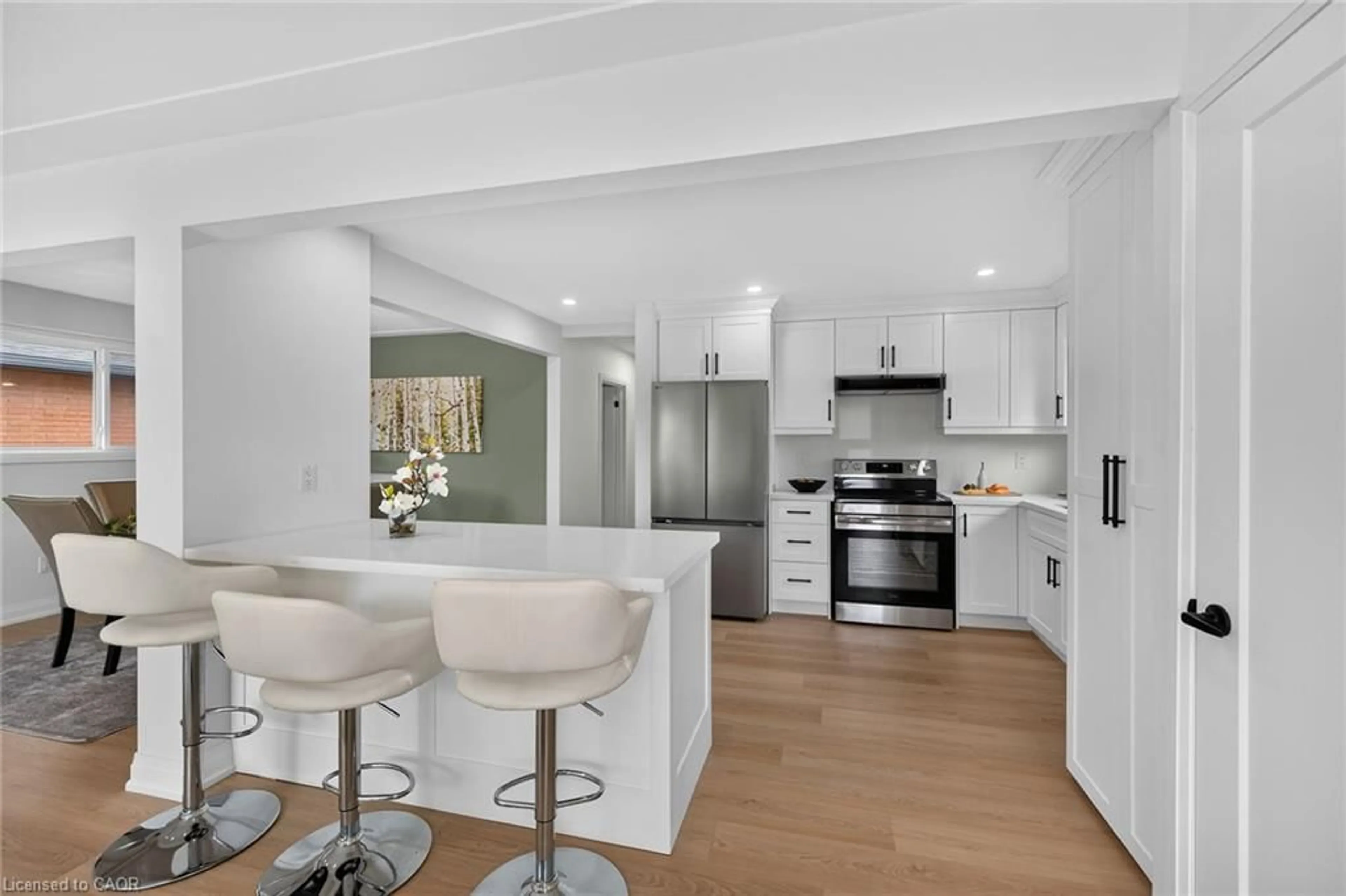 Open concept kitchen, unknown for 40 Purdy Cres, Hamilton Ontario L9A 3B3