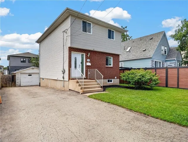 211 Morton St, Thorold 2