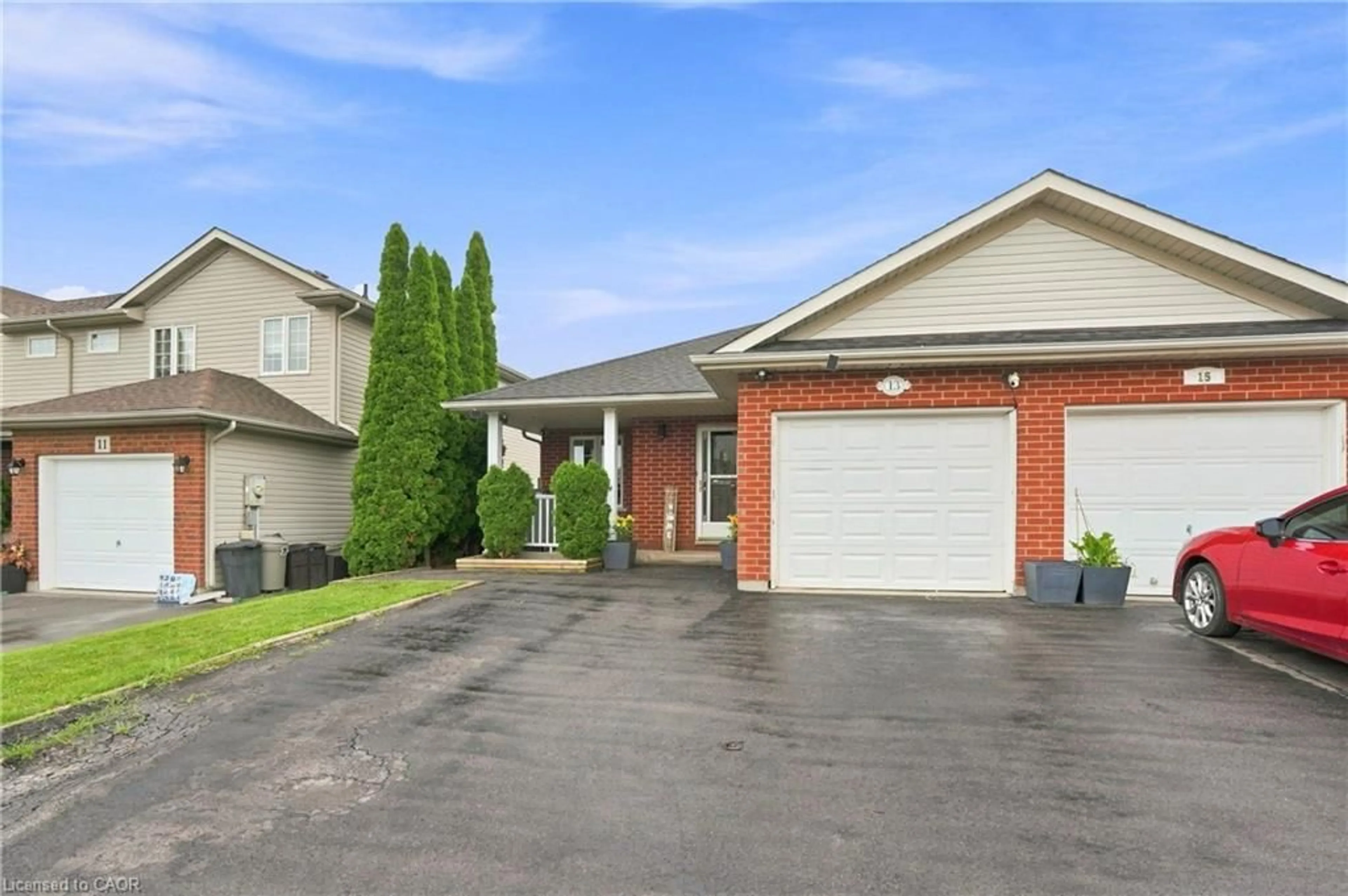 Home with brick exterior material, street for 13 Golden Acres Dr, Smithville Ontario L0R 2A0