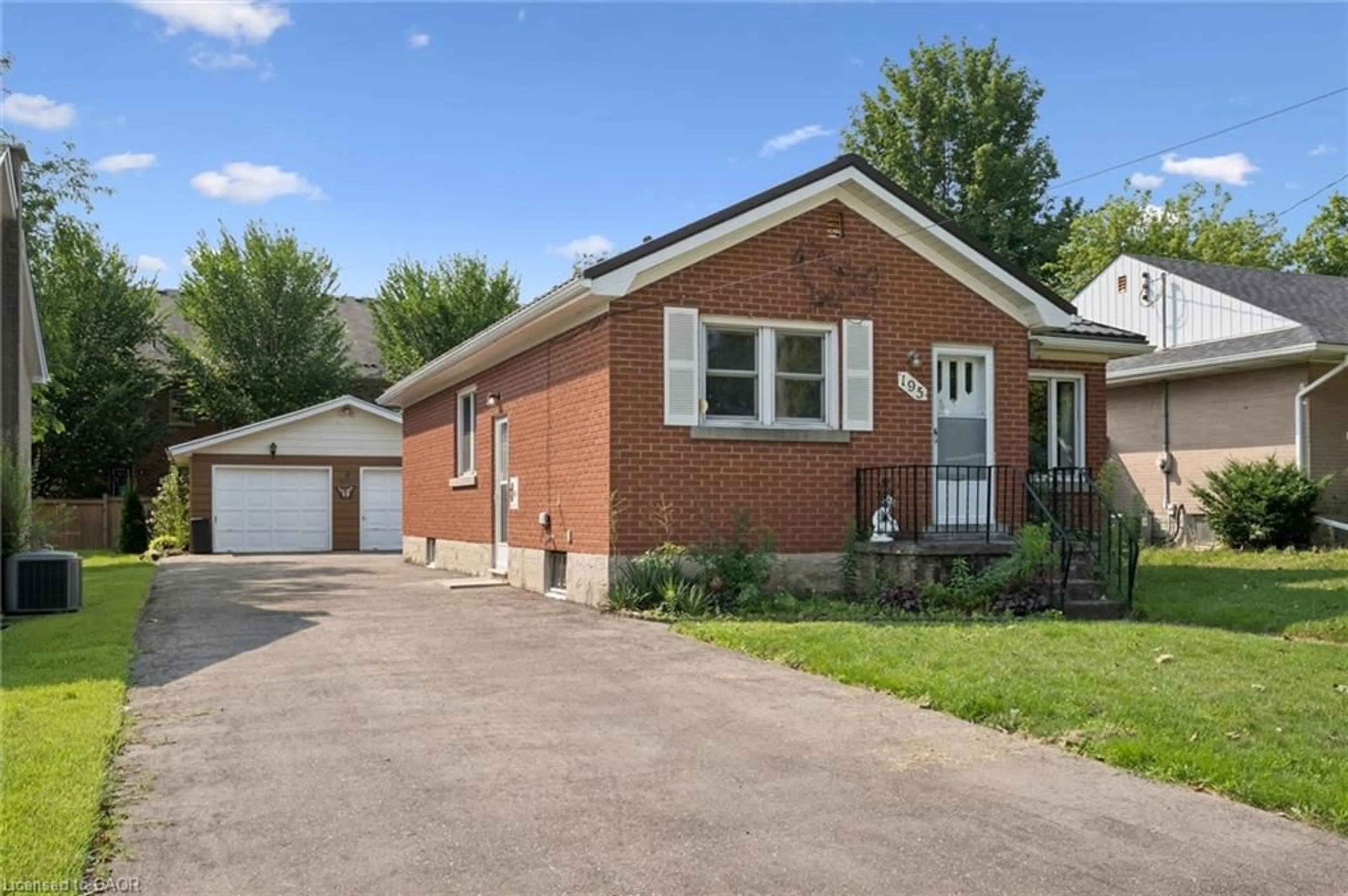 Home with brick exterior material, street for 195 Blucher St, Kitchener Ontario N2H 5V6
