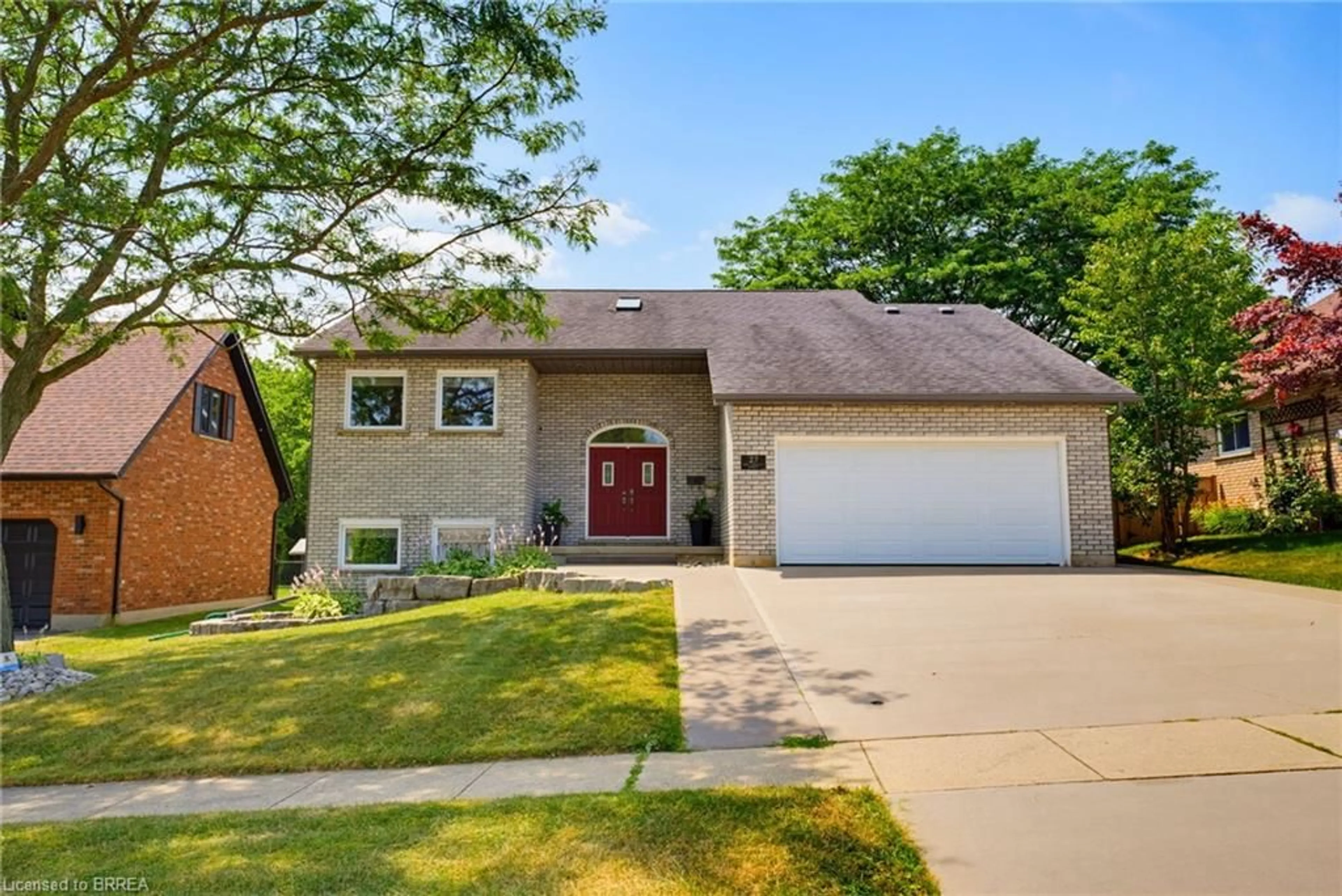 Home with brick exterior material, street for 27 King William St, St. George Ontario N0E 1N0