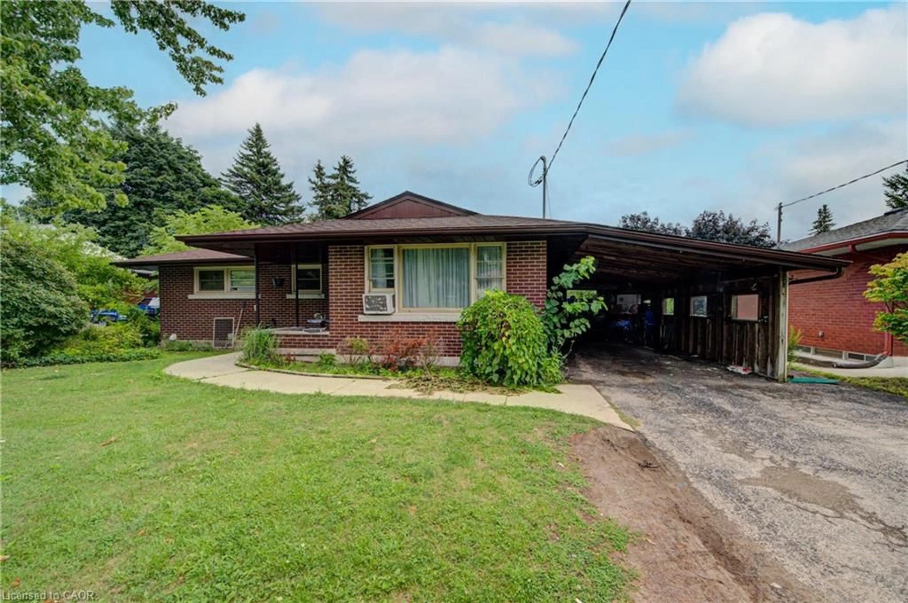 Home with brick exterior material, street for 189 Gatewood Rd, Kitchener Ontario N2M 4E3