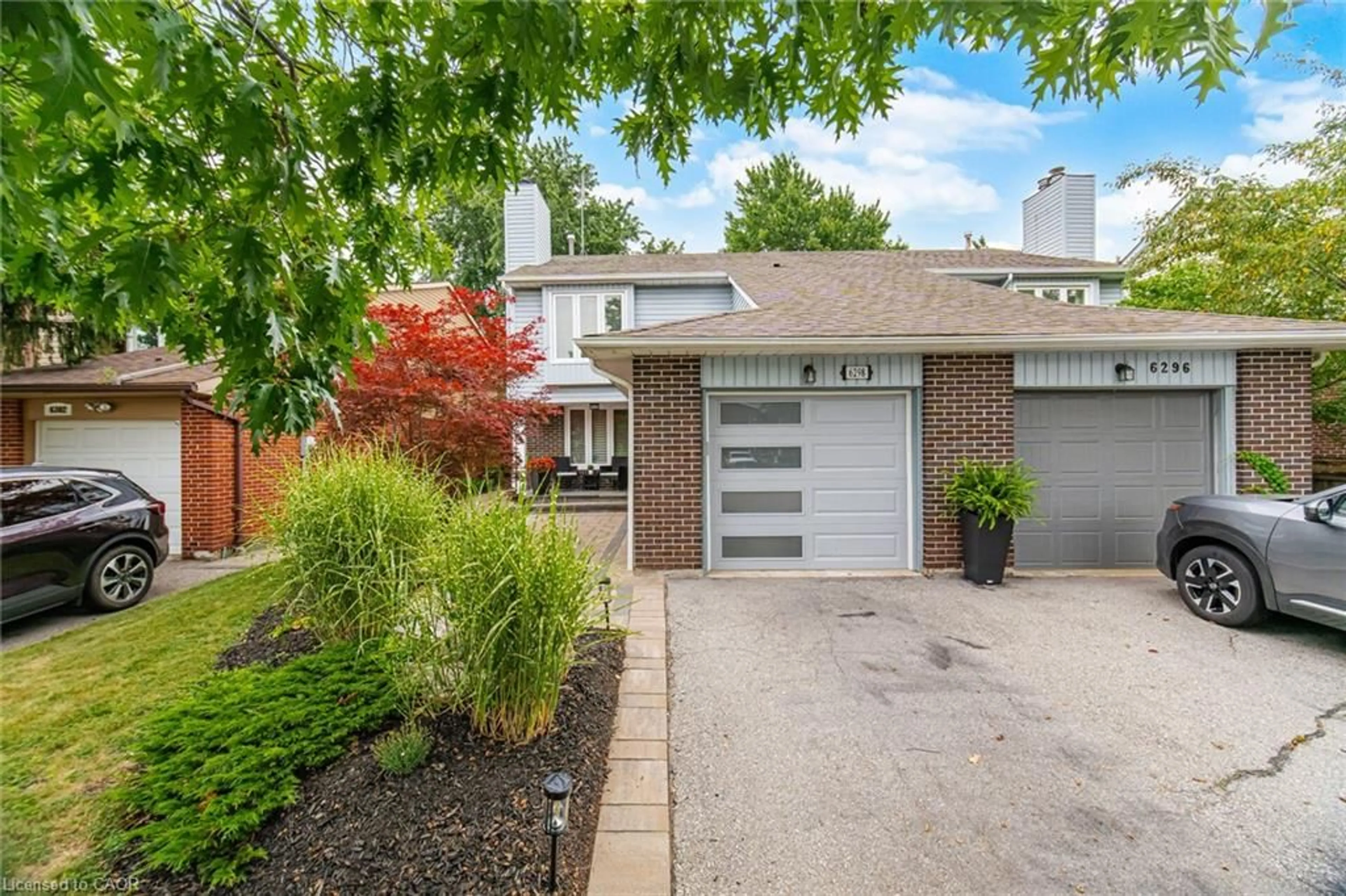 Home with brick exterior material, street for 6298 Starfield Cres, Mississauga Ontario L5N 1X4