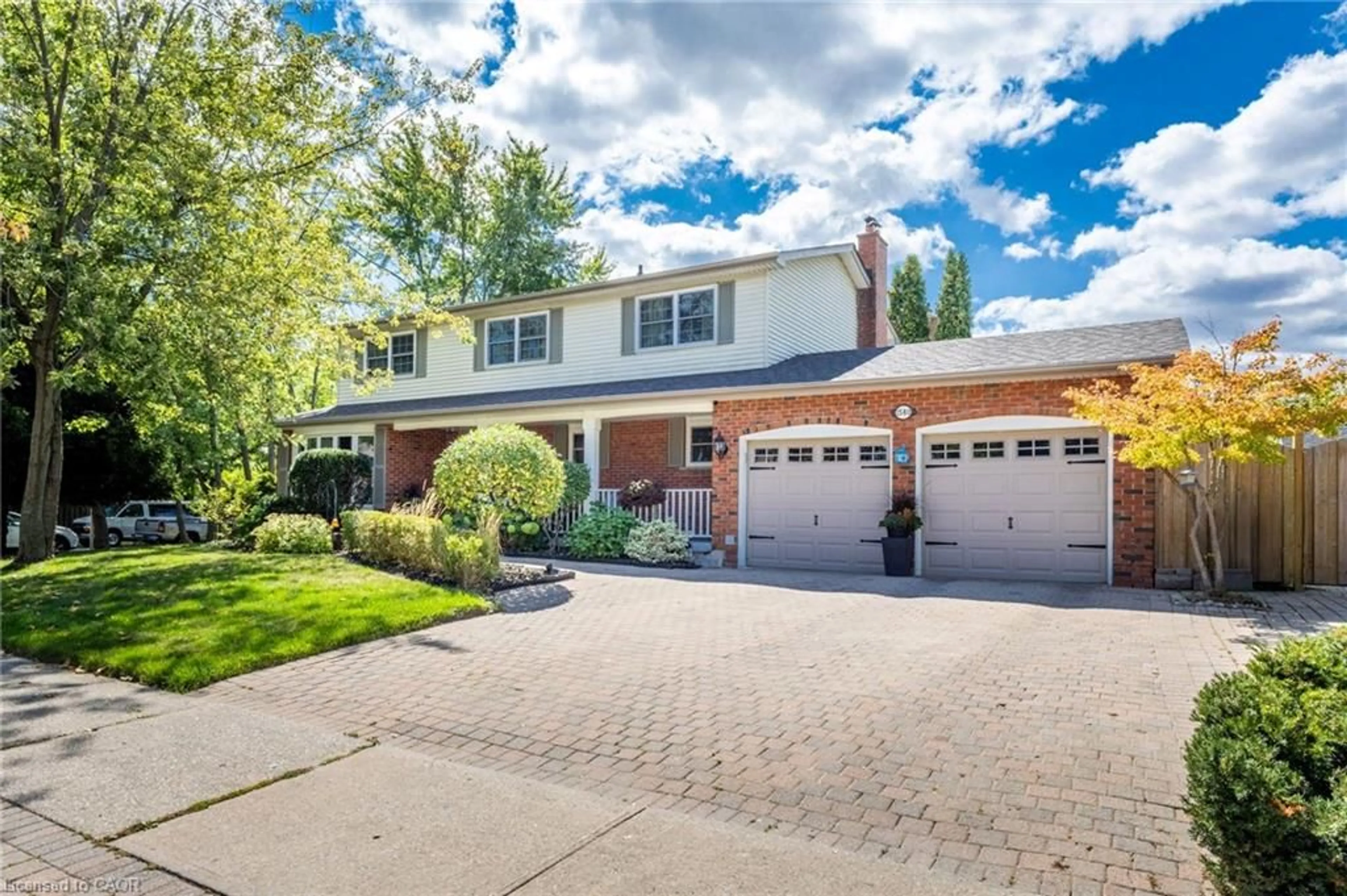 Home with brick exterior material, street for 1580 Woodeden Dr, Mississauga Ontario L5H 3S5