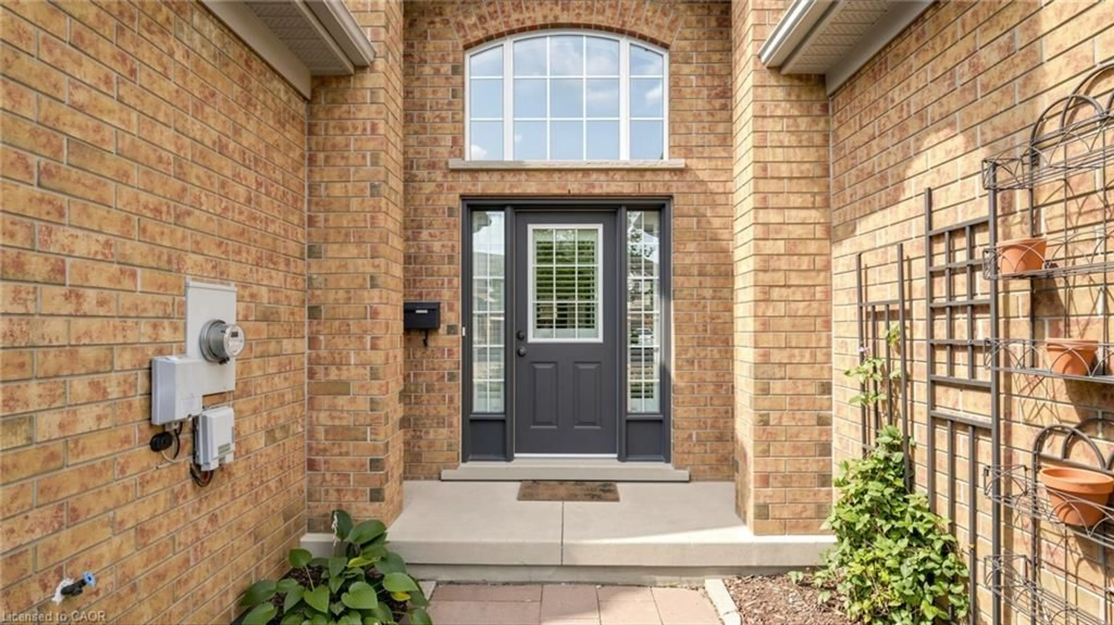Unknown for 18 Spencer Cres, Guelph Ontario N1L 1M2