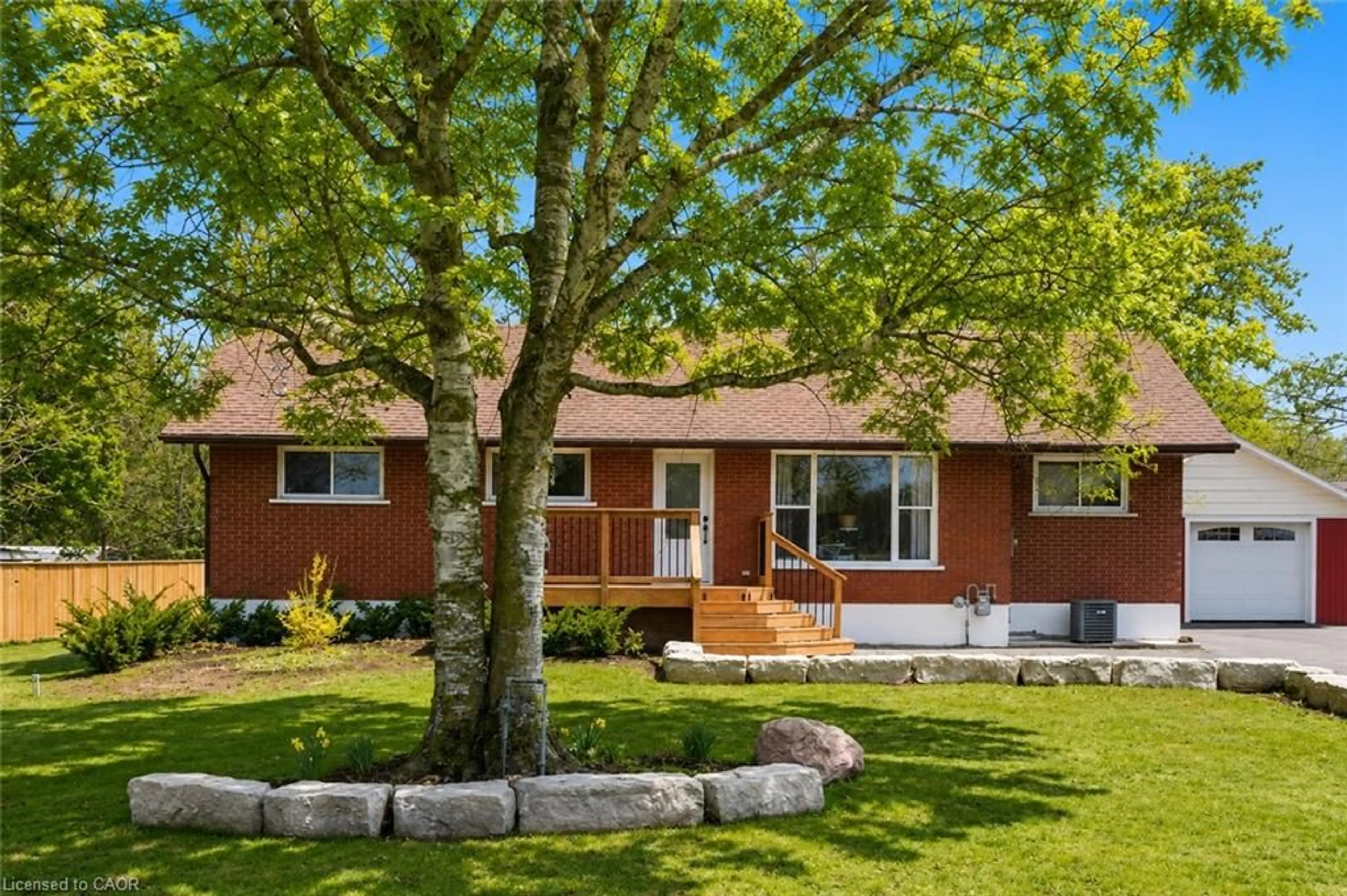 Home with vinyl exterior material, street for 1246 Forestry Farm Rd, Simcoe Ontario N3Y 4K1
