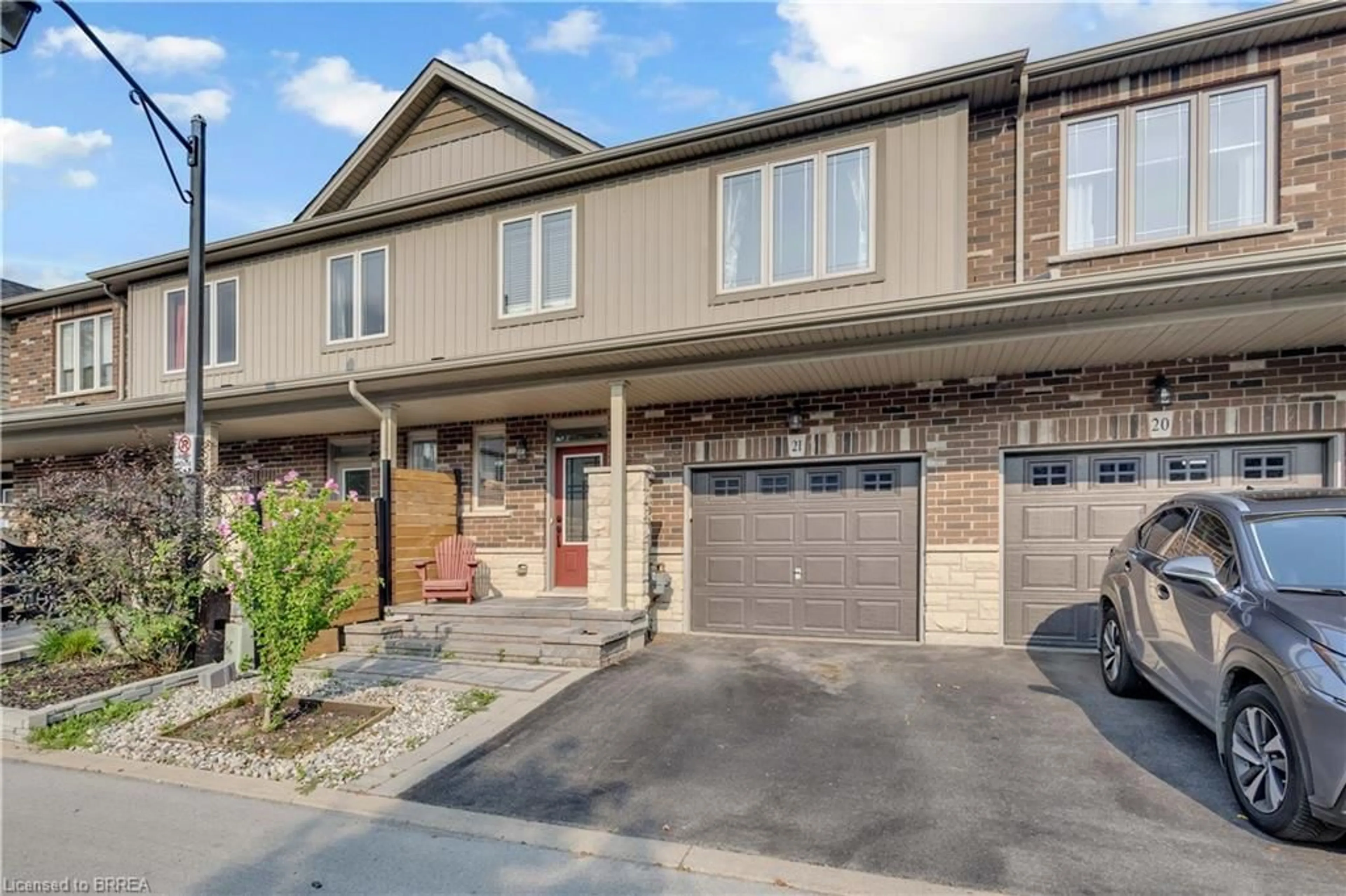 Unknown for 380 Lake St #21, Grimsby Ontario L3M 0E8
