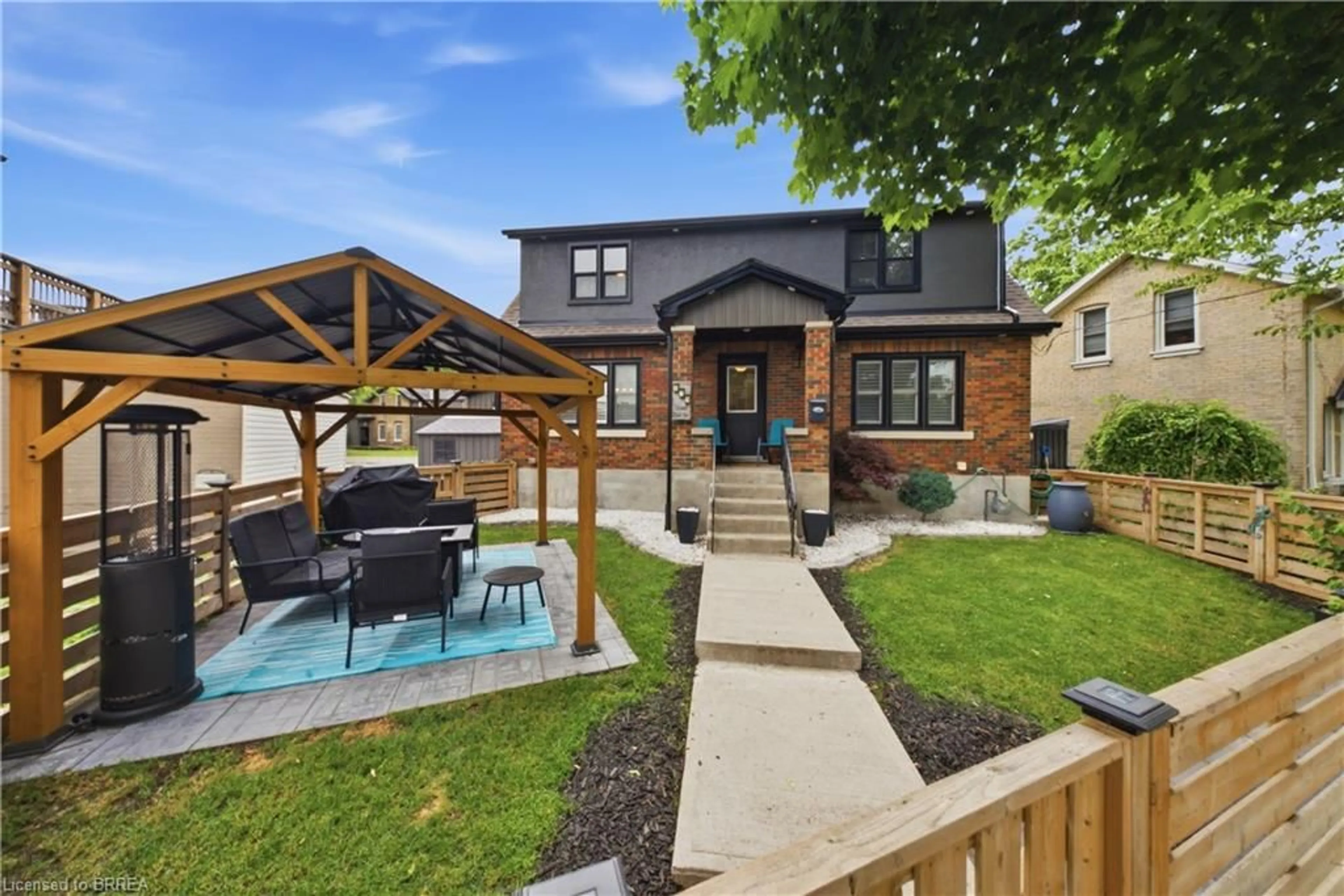 Home with brick exterior material, street for 175 Grand River Ave, Brantford Ontario N3T 4X7