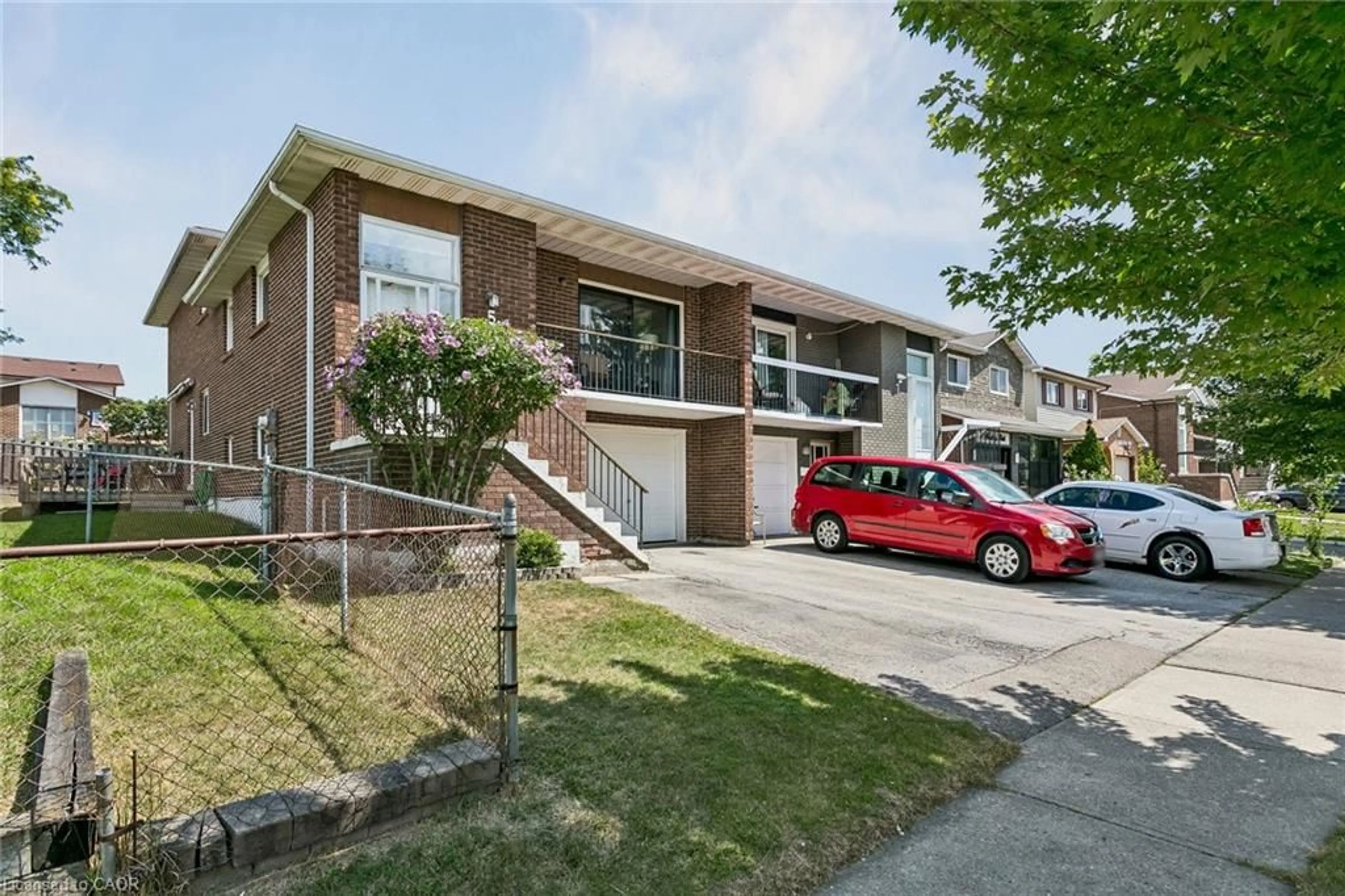 Unknown for 5 Hockley Path, Brampton Ontario L6V 3R2