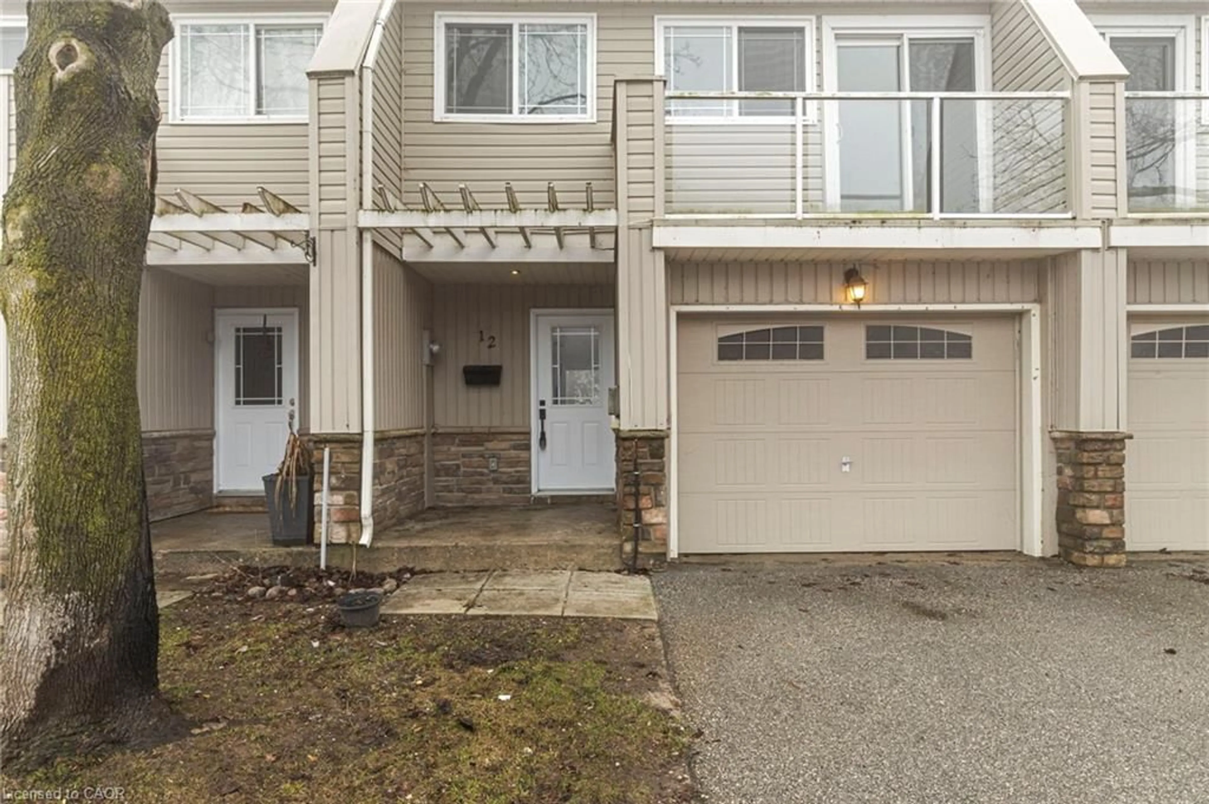 Patio, street for 12 Lankin Blvd #12, Orillia Ontario L3V 6T2