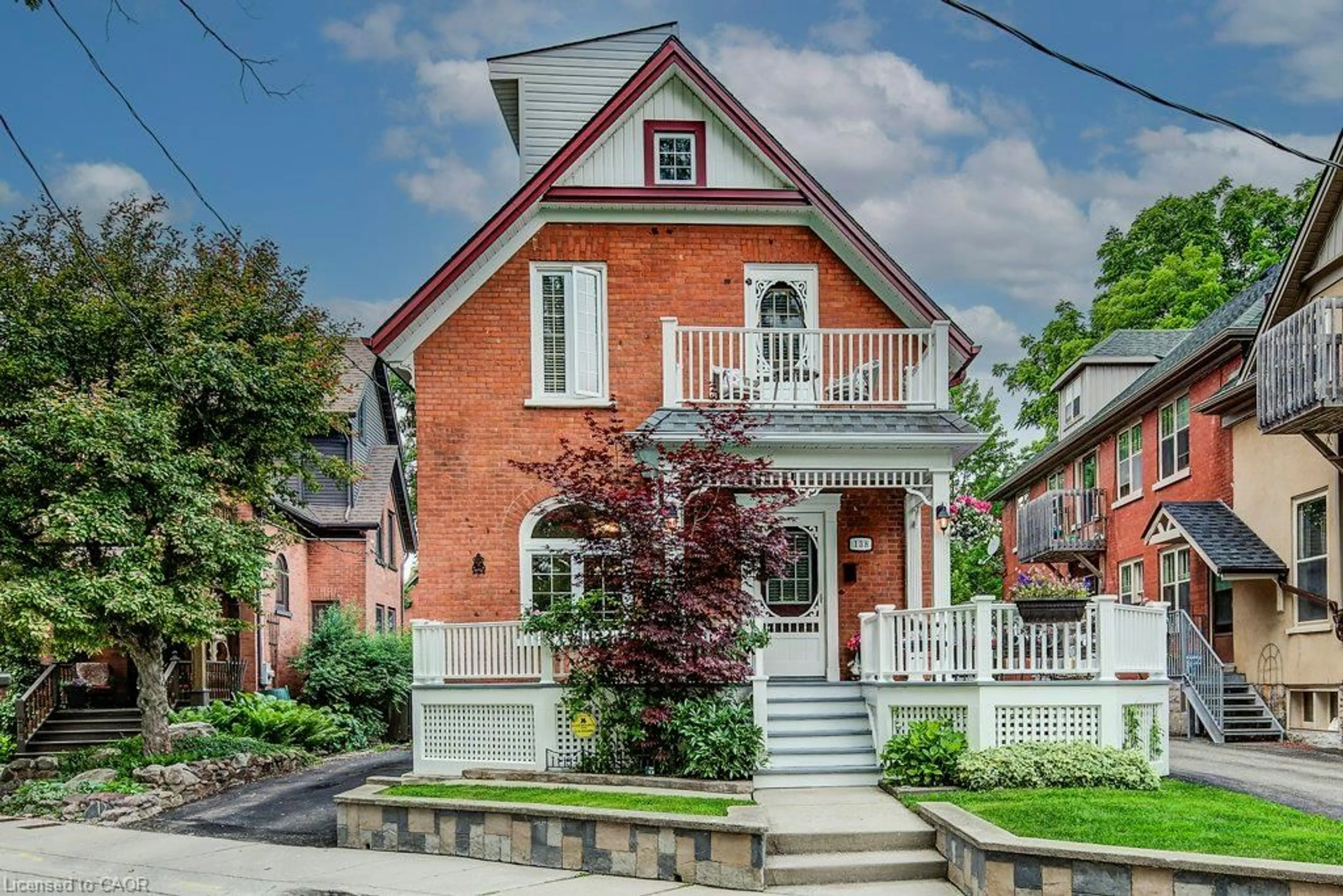 Home with brick exterior material, street for 138 Water St, Kitchener Ontario N2G 1Z5