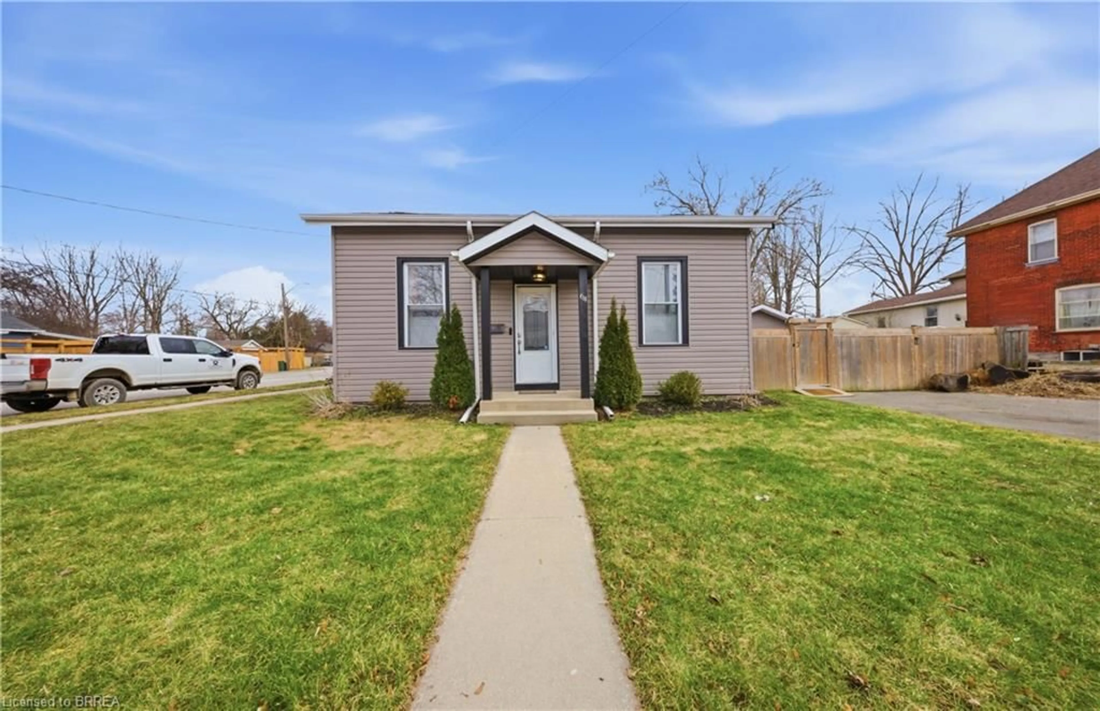 Unknown for 64 Richardson St, Brantford Ontario N3T 1J1