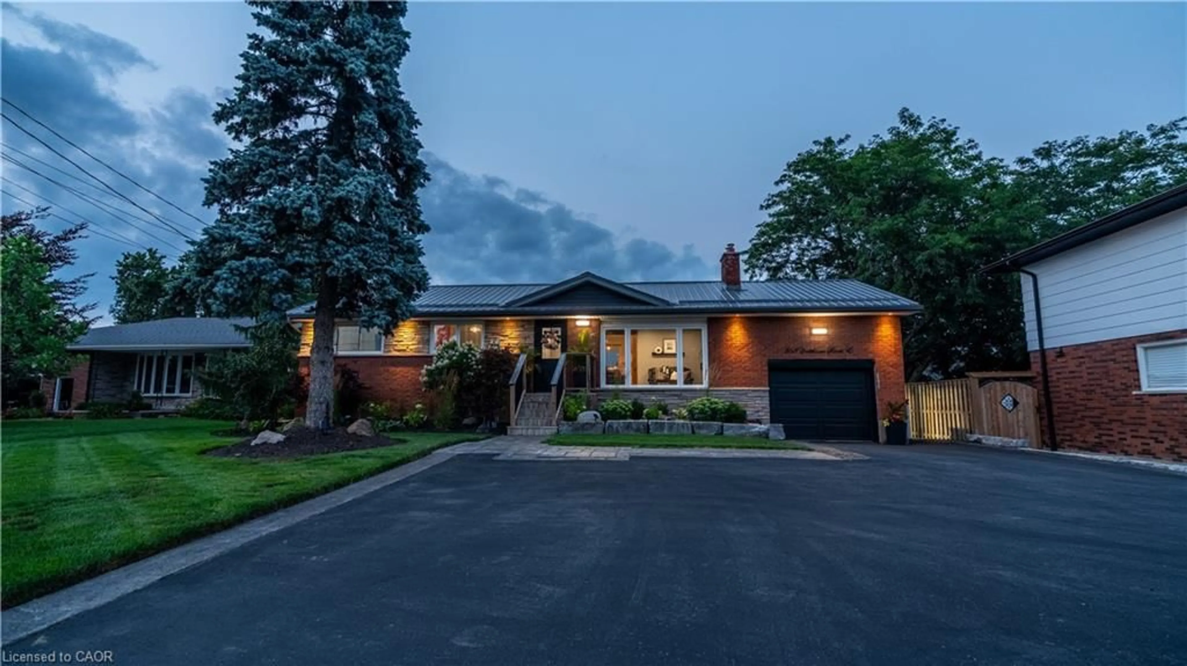 Home with brick exterior material, street for 368 Caithness St, Caledonia Ontario N3W 1C9