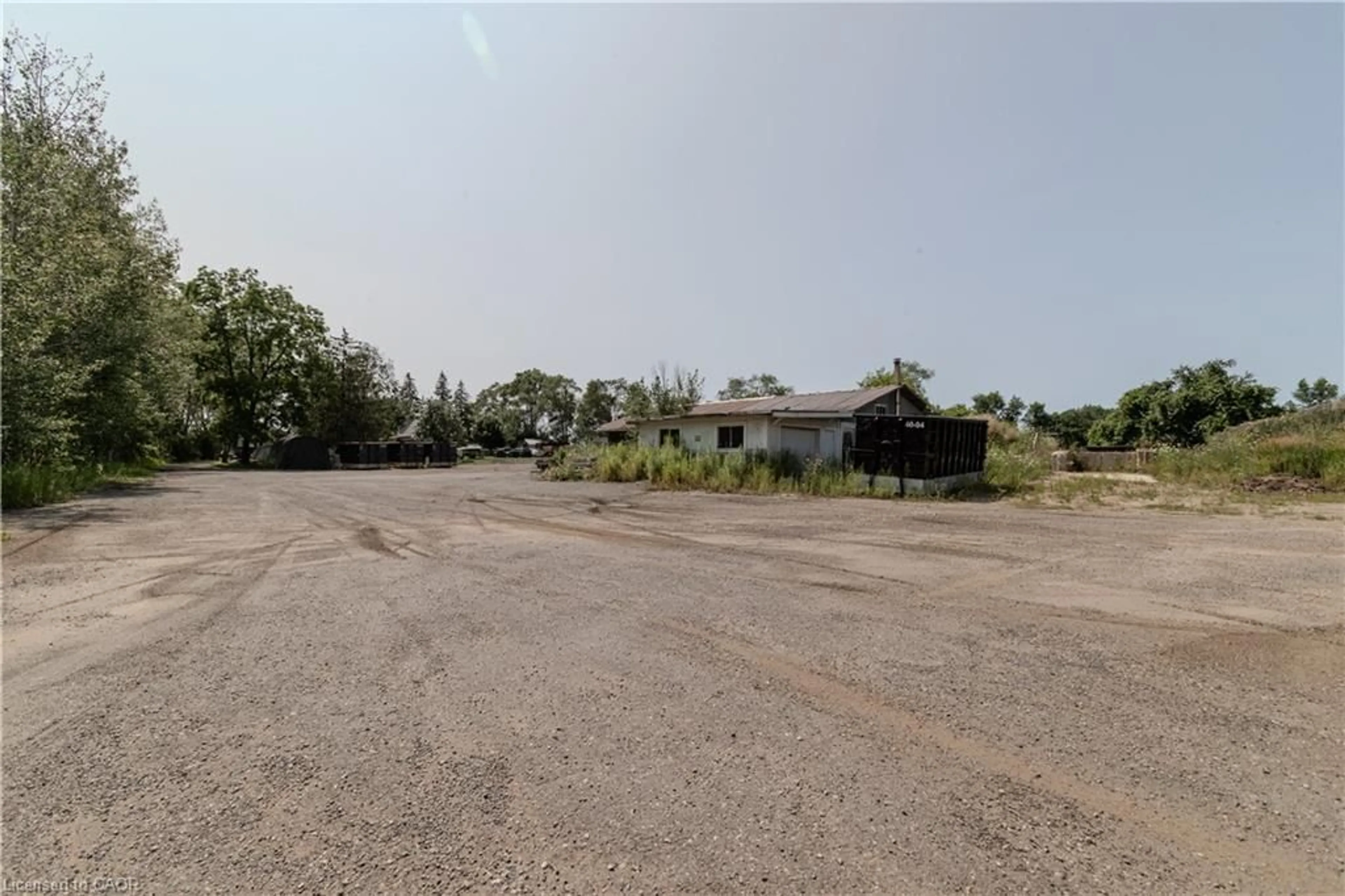 Unknown for 275 Woolwich St, Breslau Ontario N0B 1M0