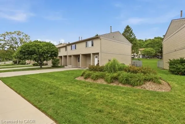 15 Green Valley Dr #41, Kitchener 2