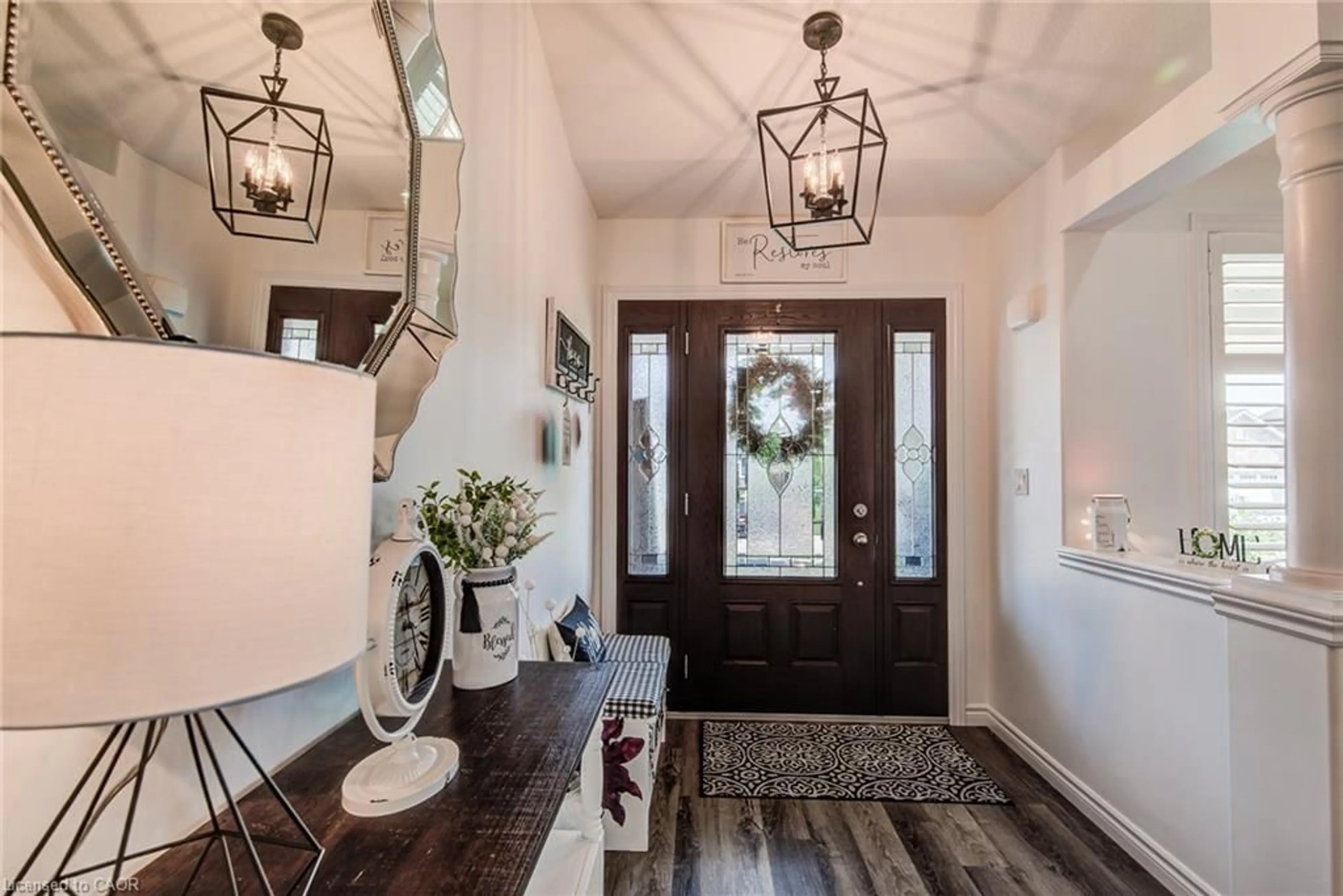 Indoor entryway for 19 Lock St, Innerkip Ontario N0J 1M0