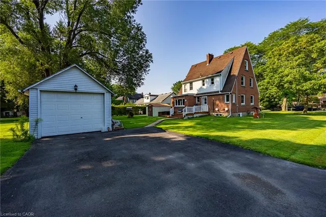 729 Norfolk St, Simcoe 4
