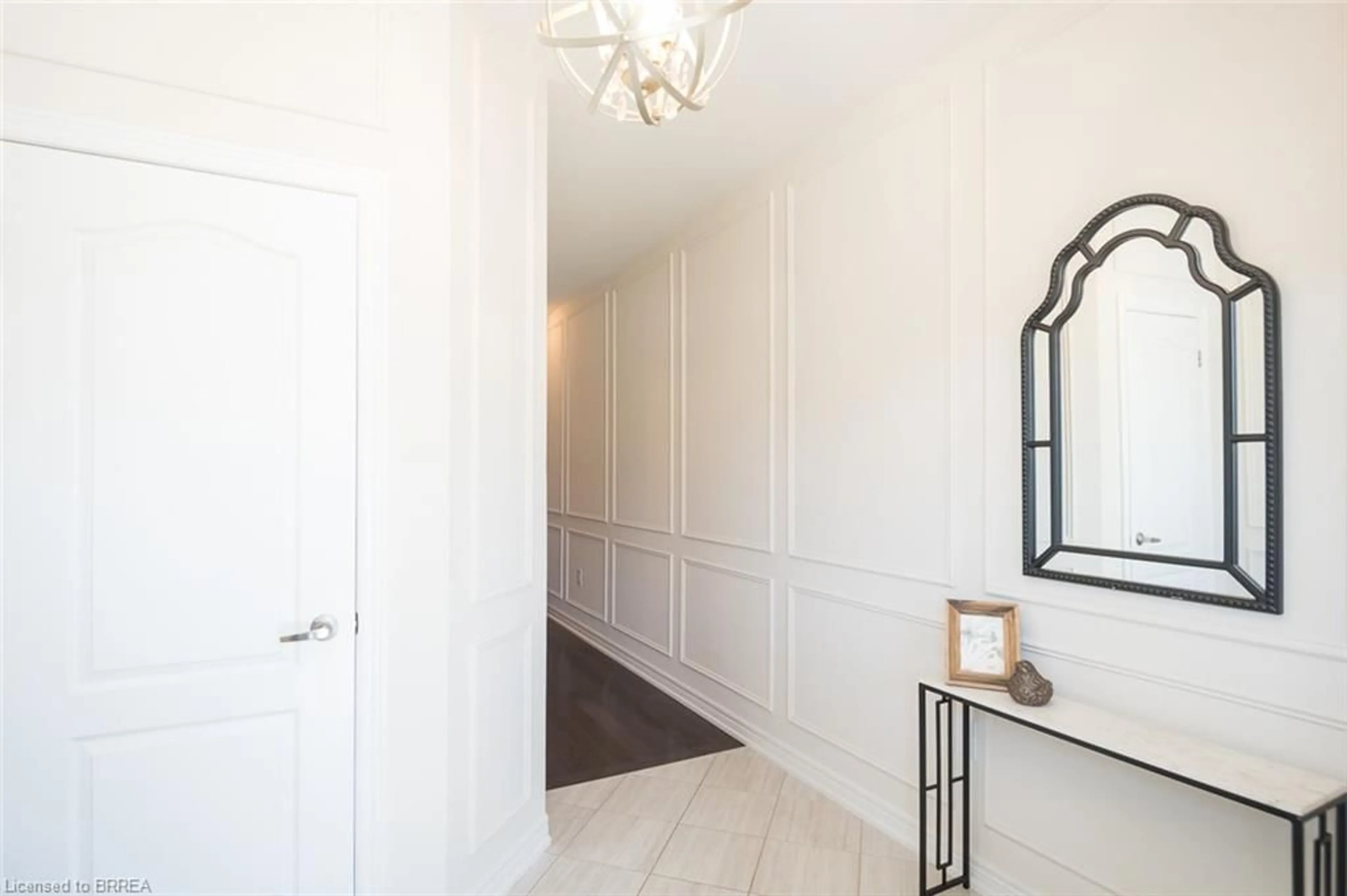 Indoor entryway for 164 Drexler Ave, Rockwood Ontario N0B 2K0