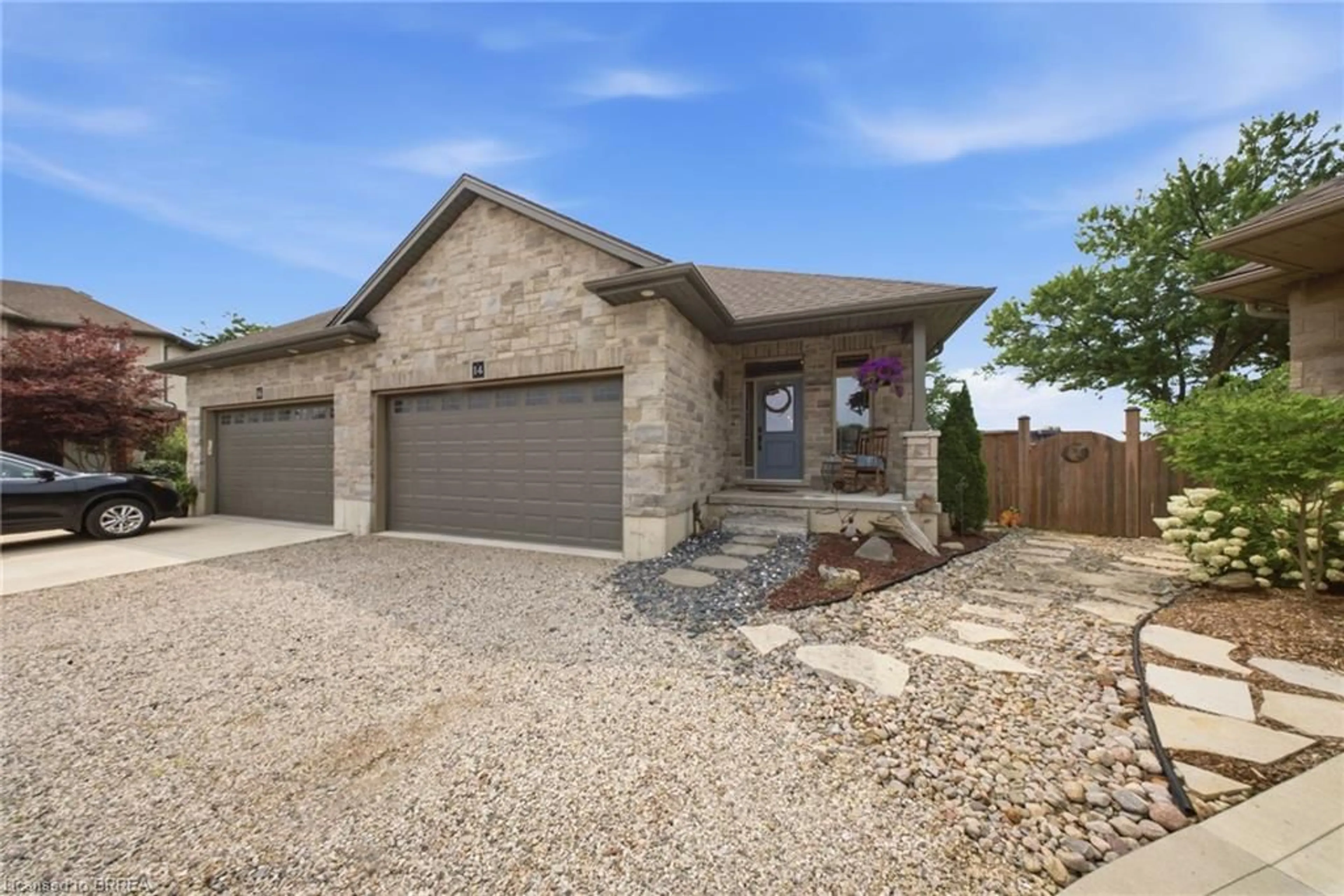 Home with brick exterior material, street for 14 Ridgewood Crt, Woodstock Ontario N4T 0E5