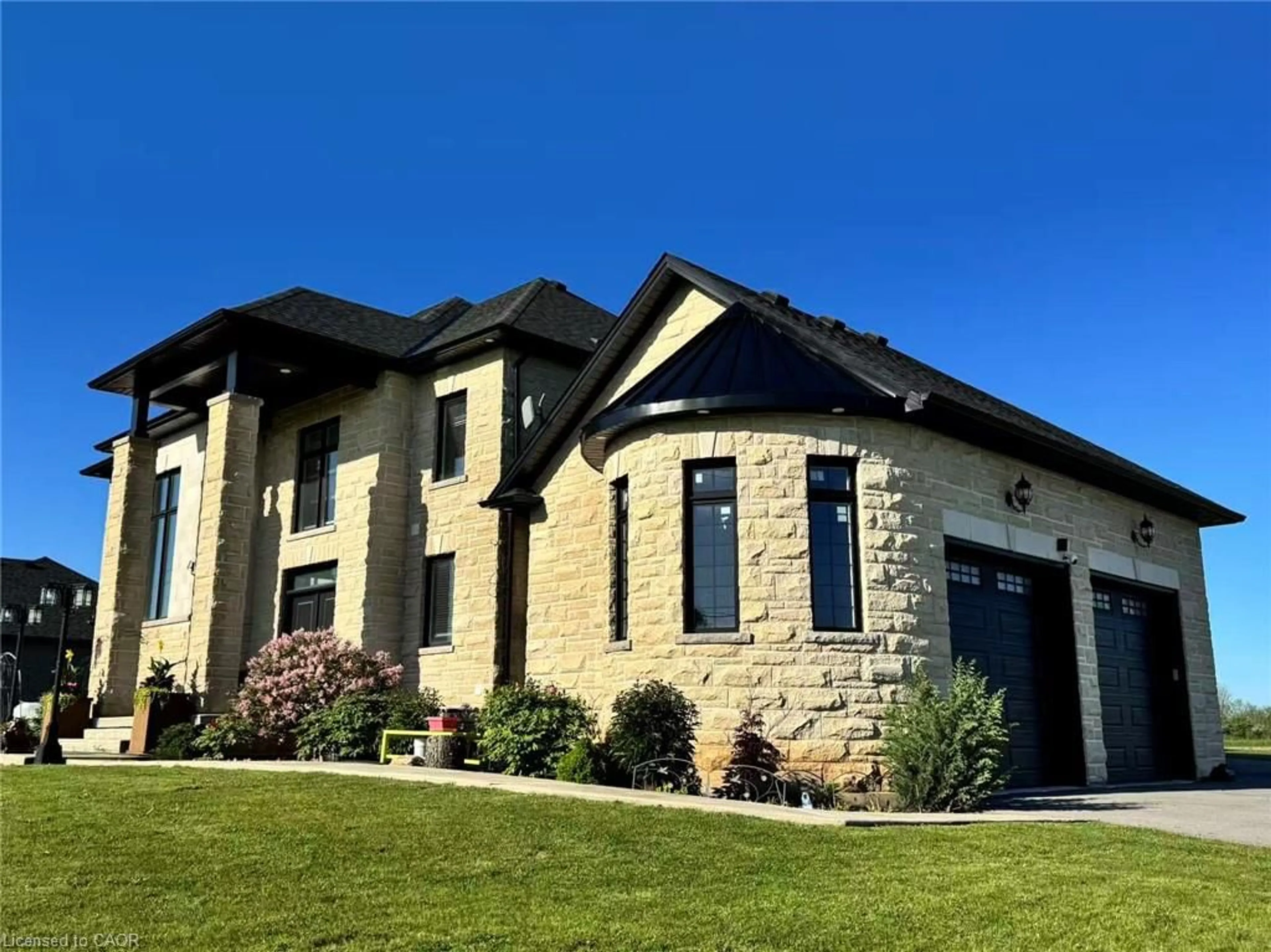 Home with brick exterior material, building for 2687 Haldimand 55 Rd, Hagersville Ontario N0A 1H0