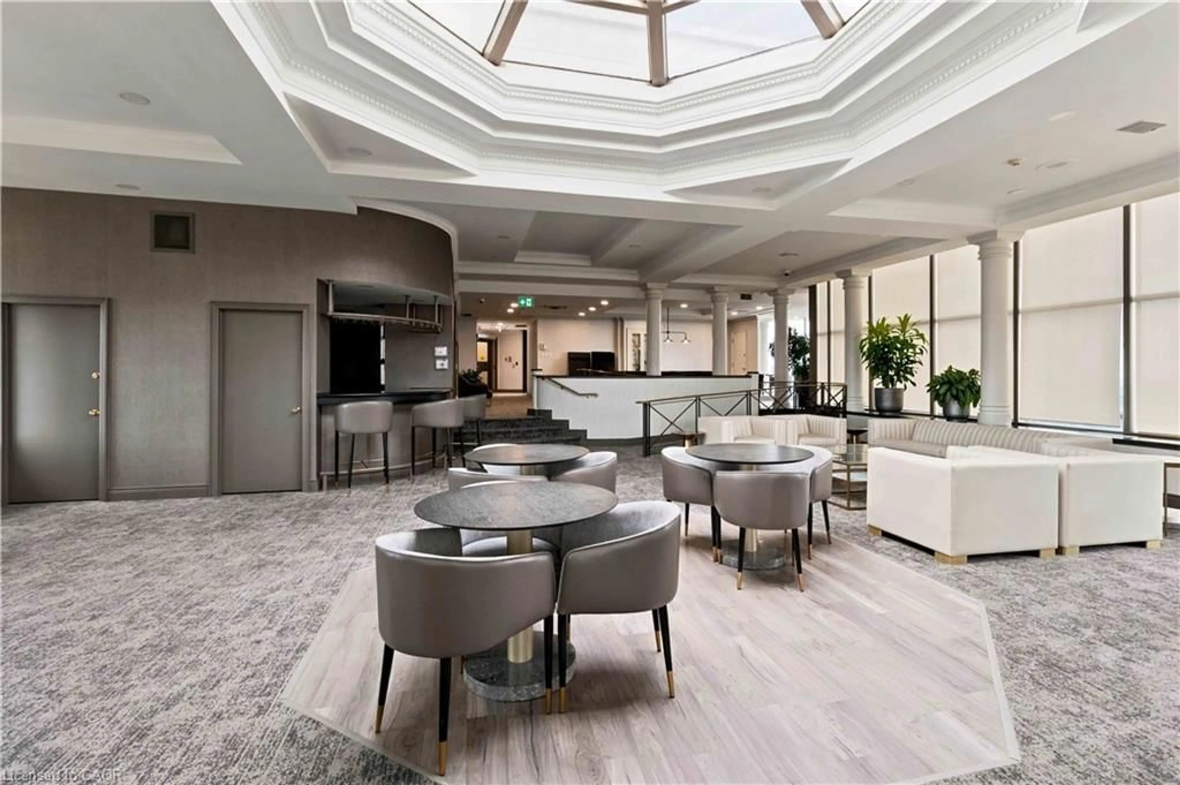 Lobby for 45 Kingsbridge Garden Cir #901, Mississauga Ontario L5R 3K4