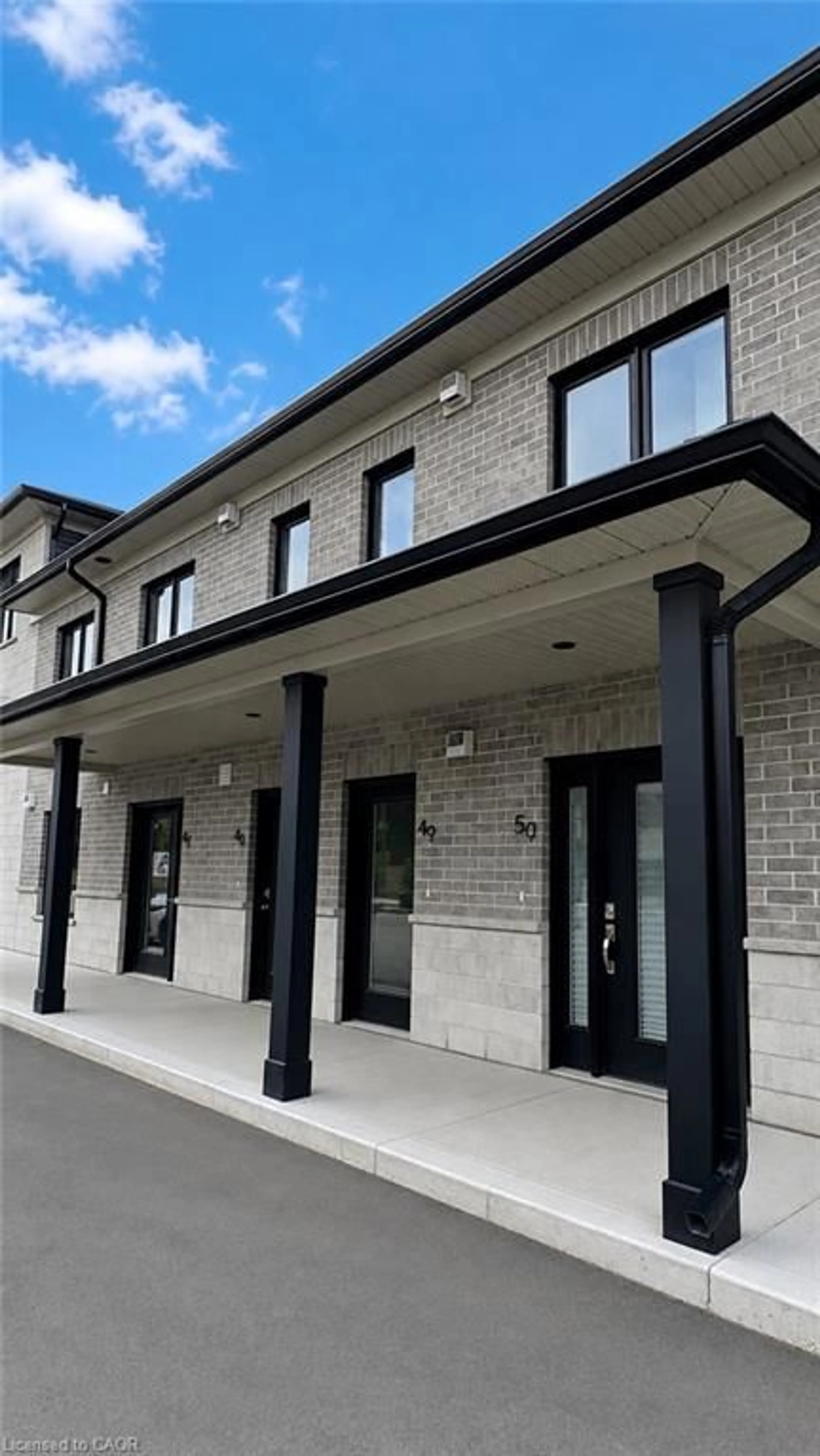 Home with brick exterior material, building for 3202 Vivian Line #49, Stratford Ontario N5A 0K6