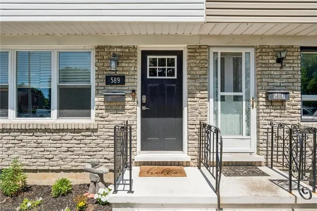 589 Elgin St, Cambridge 5