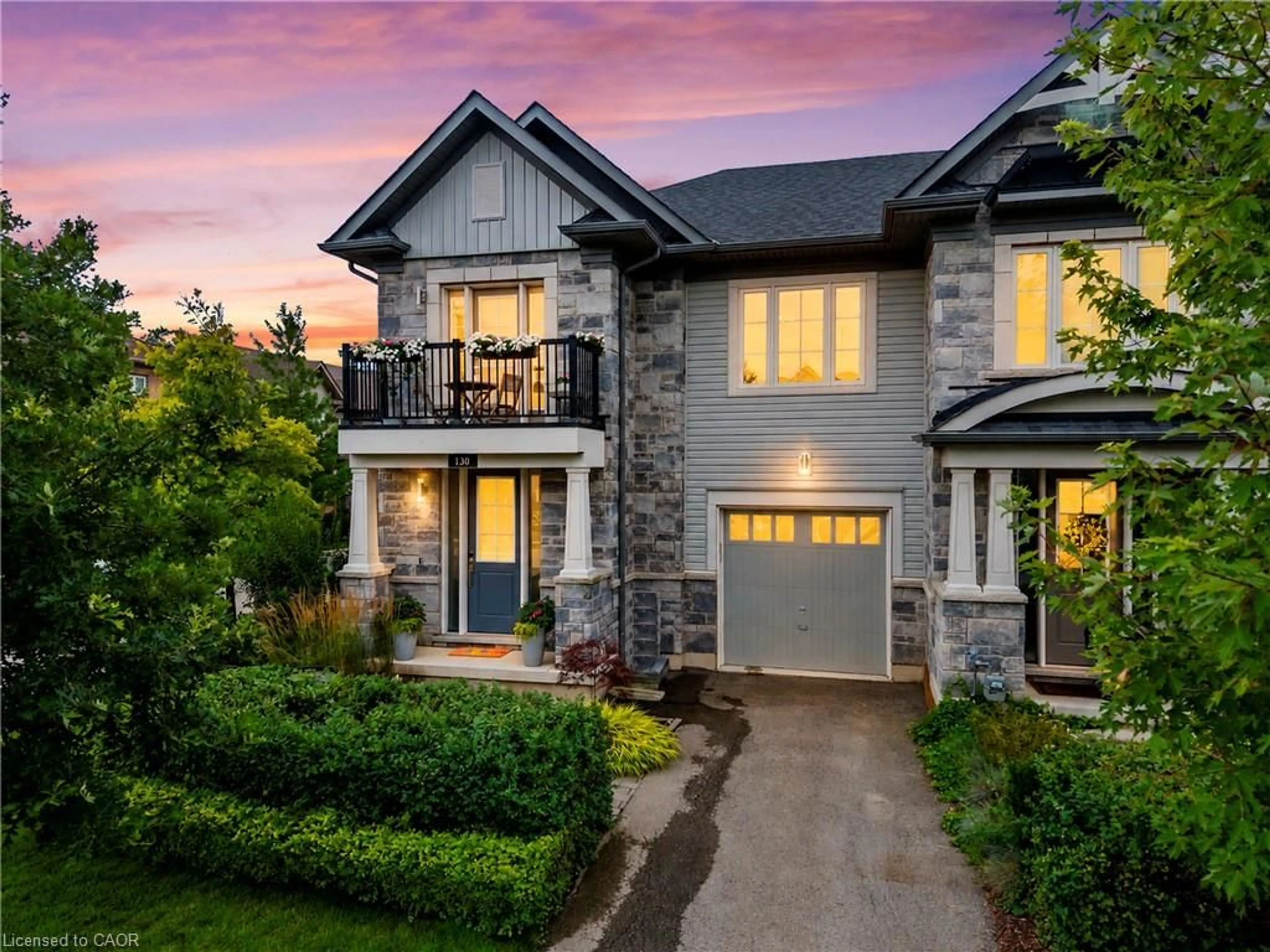 Home with brick exterior material, street for 130 John St, Niagara-on-the-Lake Ontario L0S 1J0