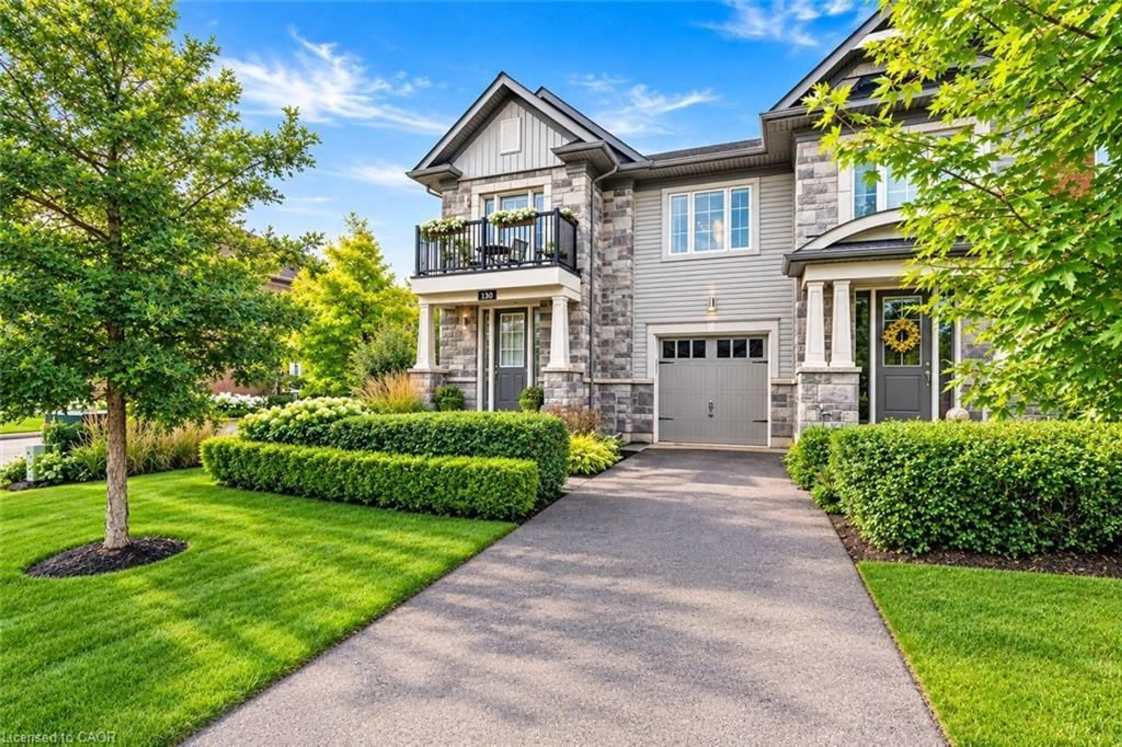 Home with brick exterior material, street for 130 John St, Niagara-on-the-Lake Ontario L0S 1J0