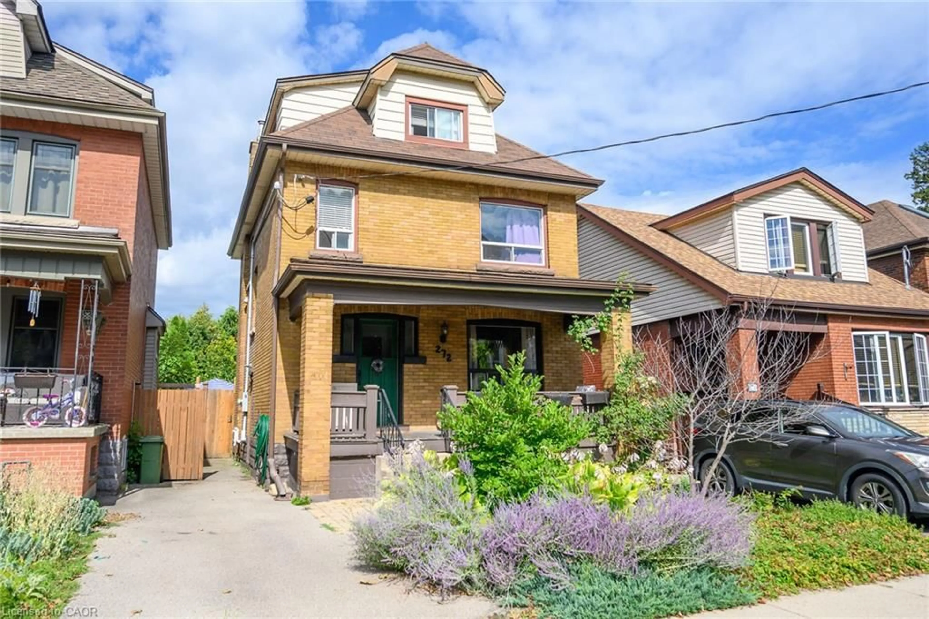 Home with brick exterior material, street for 272 Houghton Ave, Hamilton Ontario L8K 2N3
